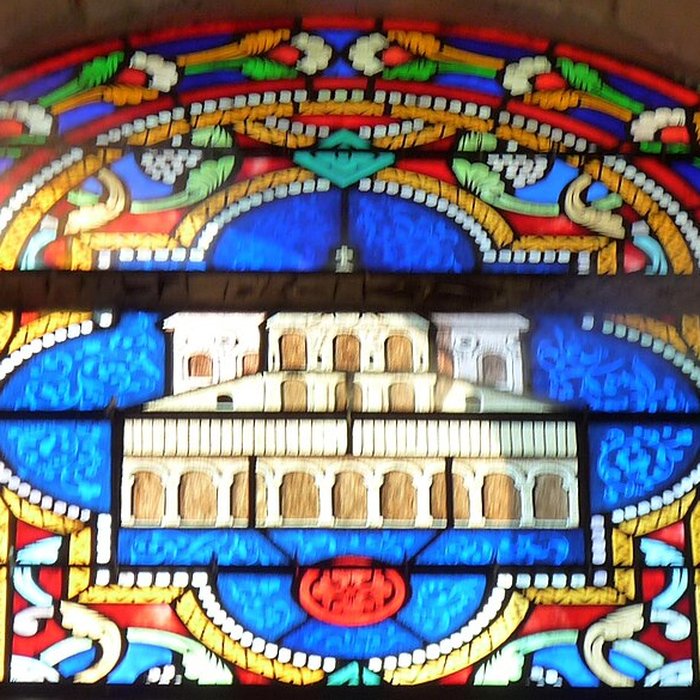 Photo de Église Saint-Pierre de Chanzeaux