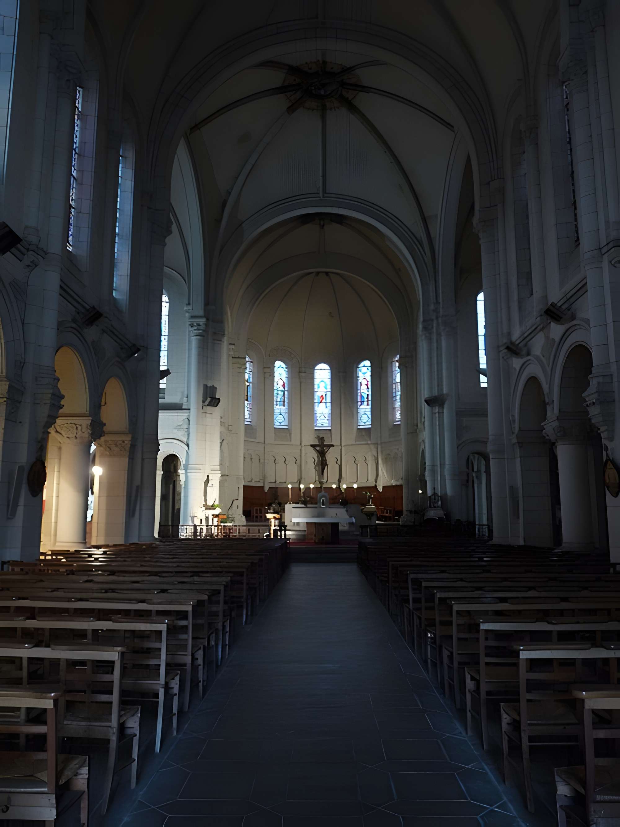 Église Saint-Pierre de Chanzeaux