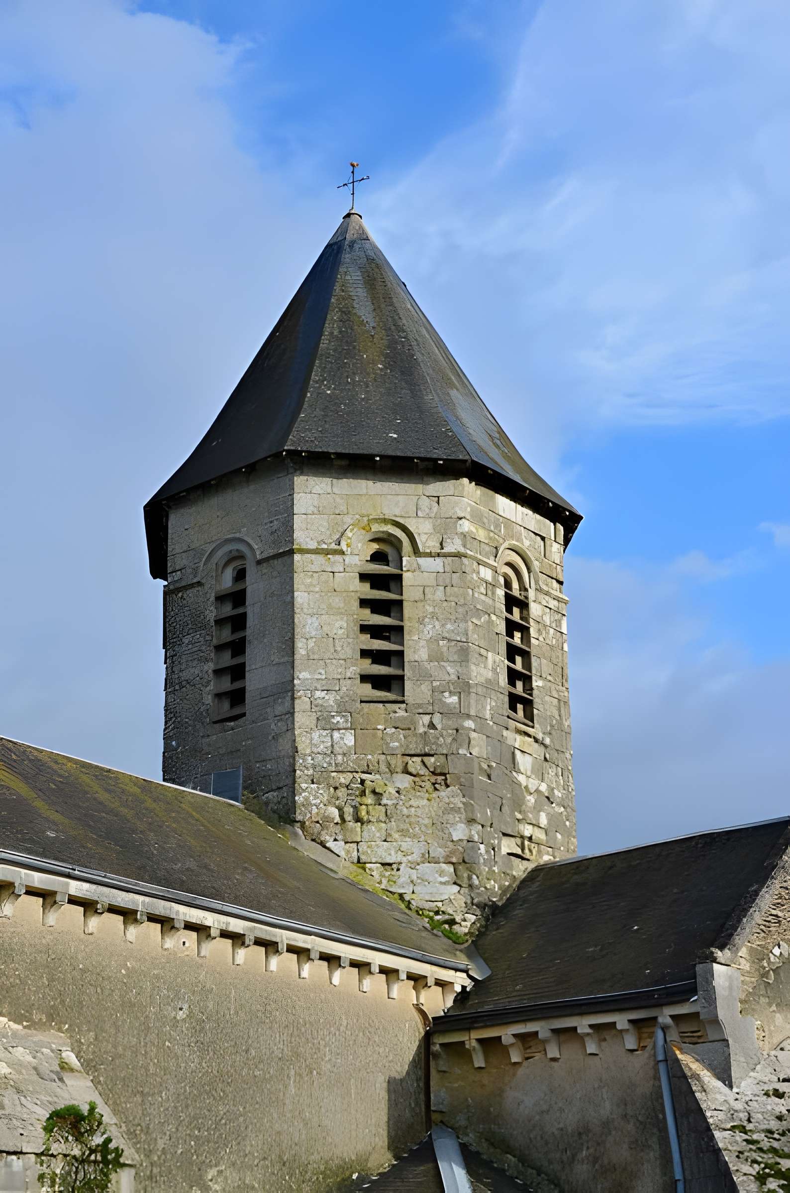 Église Saint-Pierre de Chatain 