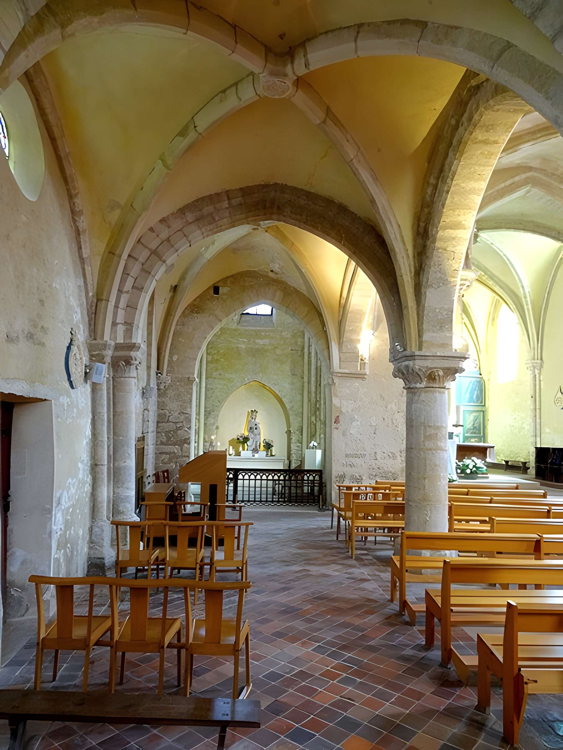 Église Saint-Pierre de Chavenay
