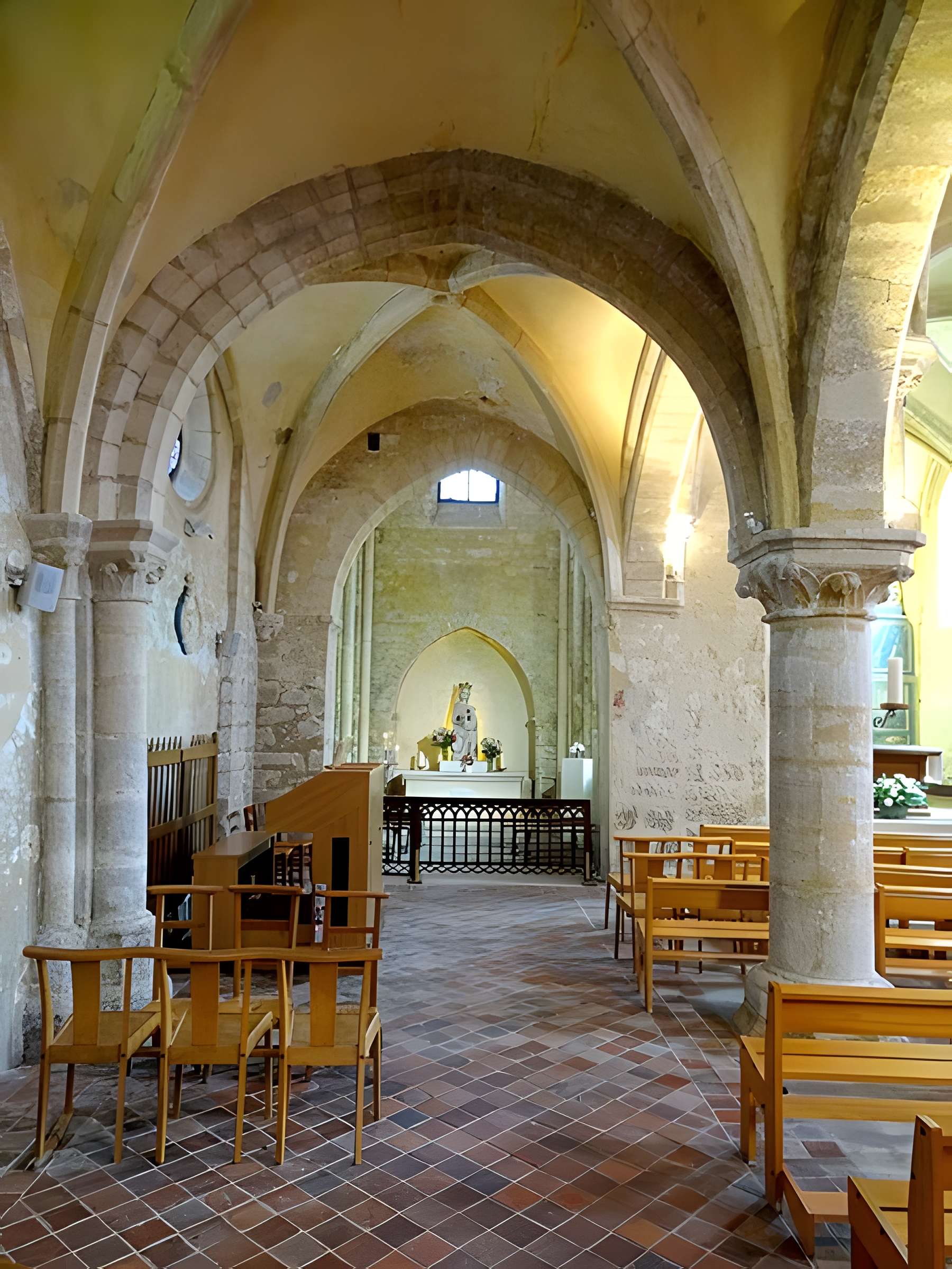 Église Saint-Pierre de Chavenay