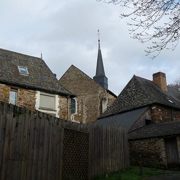 Église Saint-Pierre de Chenillé-Changé