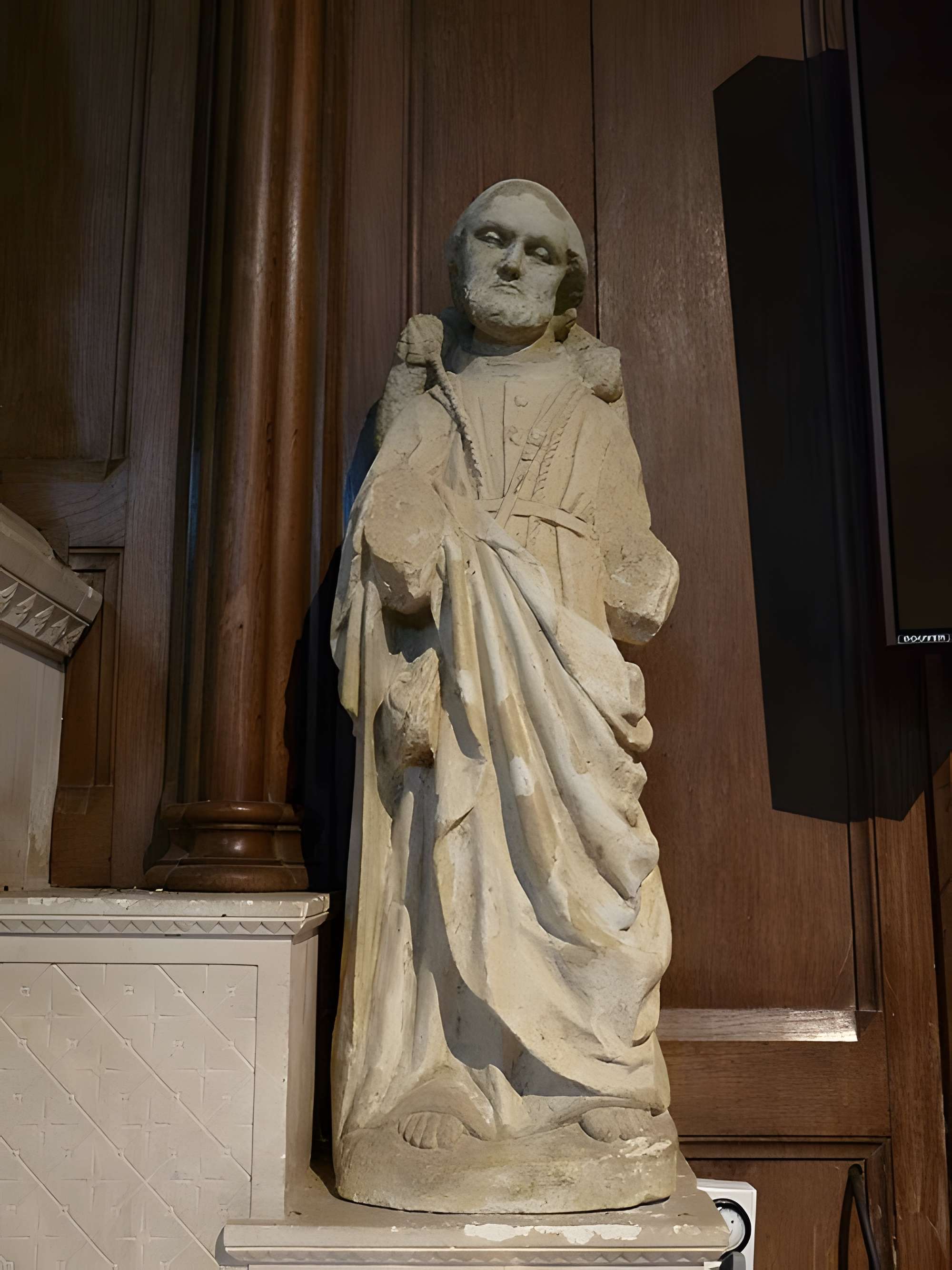 Église Saint-Pierre de Chenillé-Changé