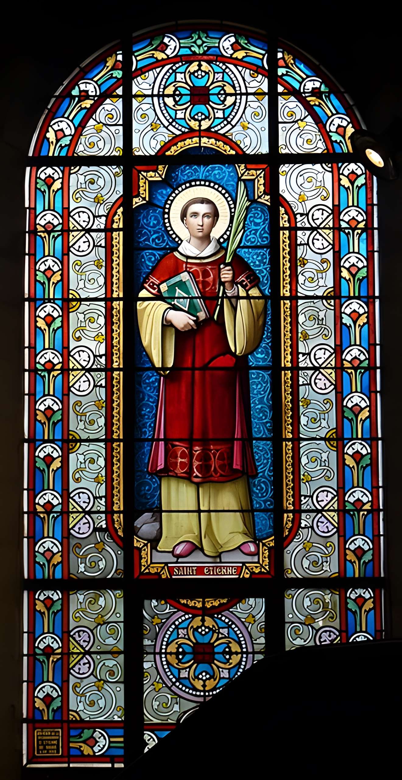 Église Saint-Pierre de Chenillé-Changé