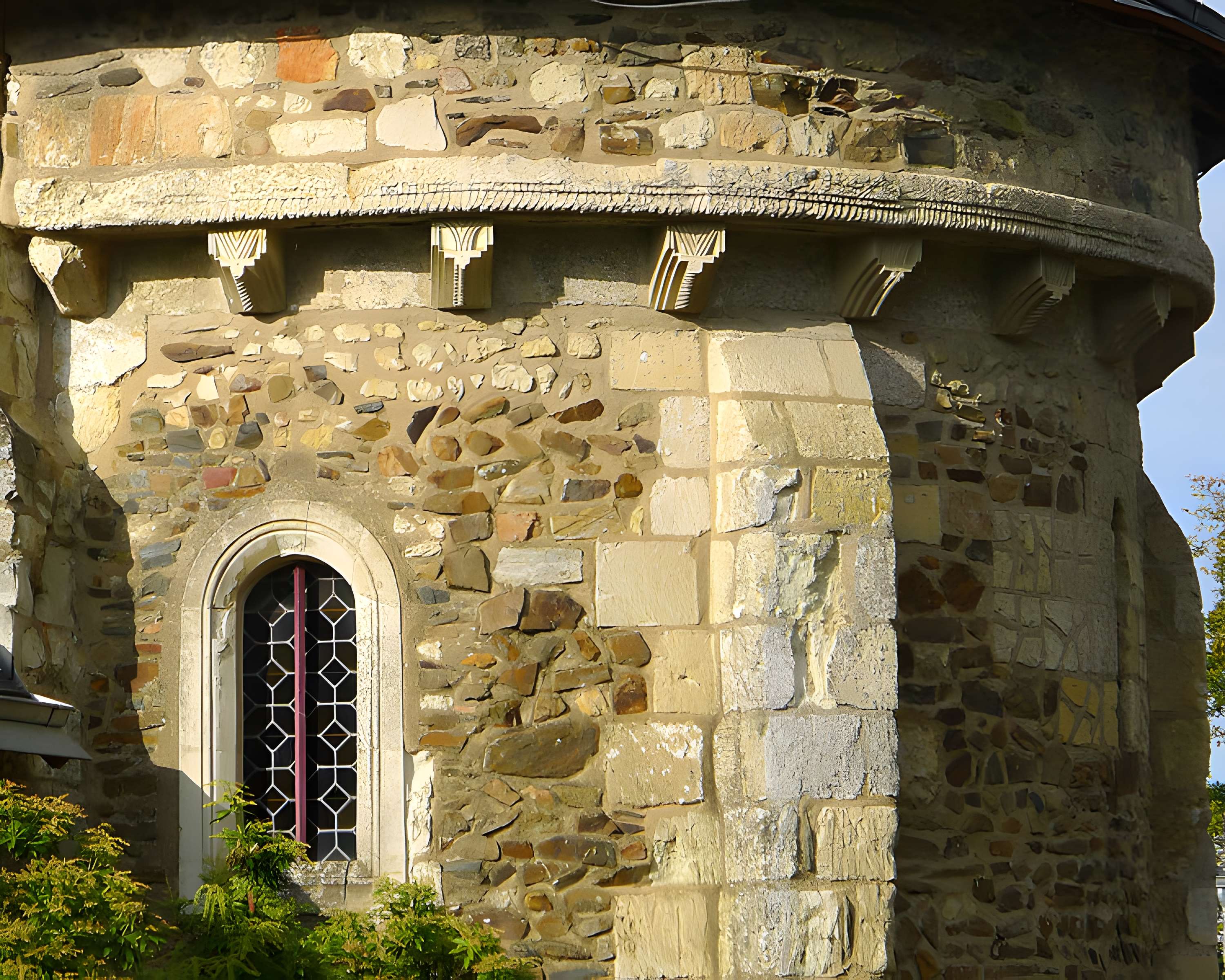 Église Saint-Pierre de Chenillé-Changé