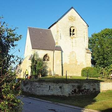 Eglise, cimetière et fontaine Saint-Pierre