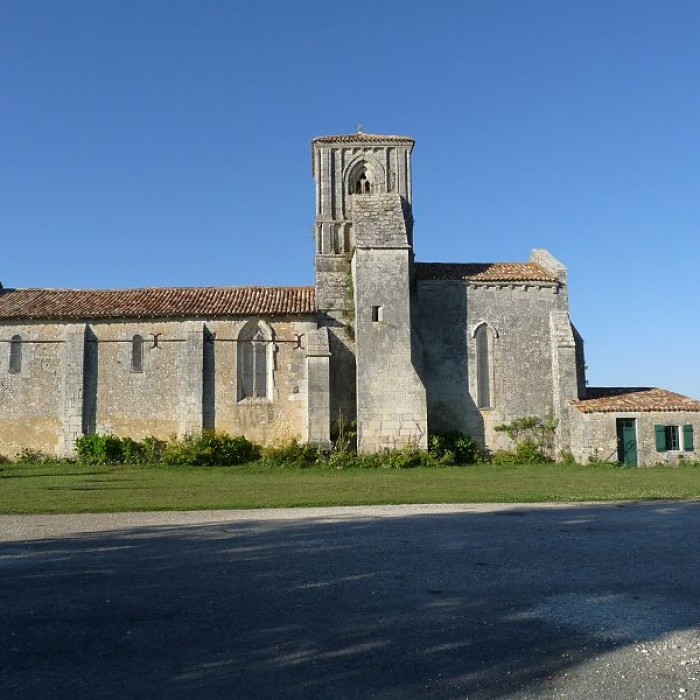 Photo de Église Saint-Pierre de Consac