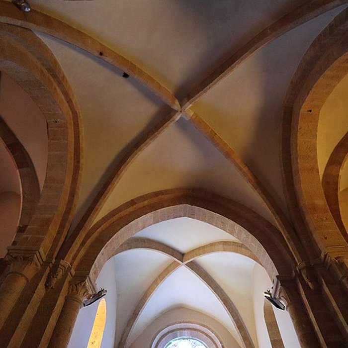 Photo de Église Saint-Pierre de Corgoloin