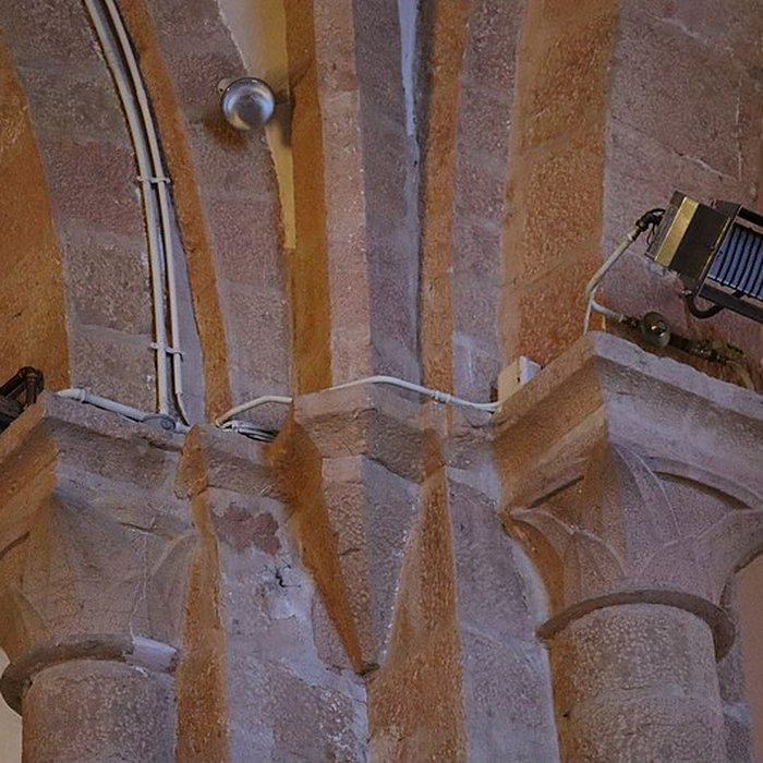 Photo de Église Saint-Pierre de Corgoloin