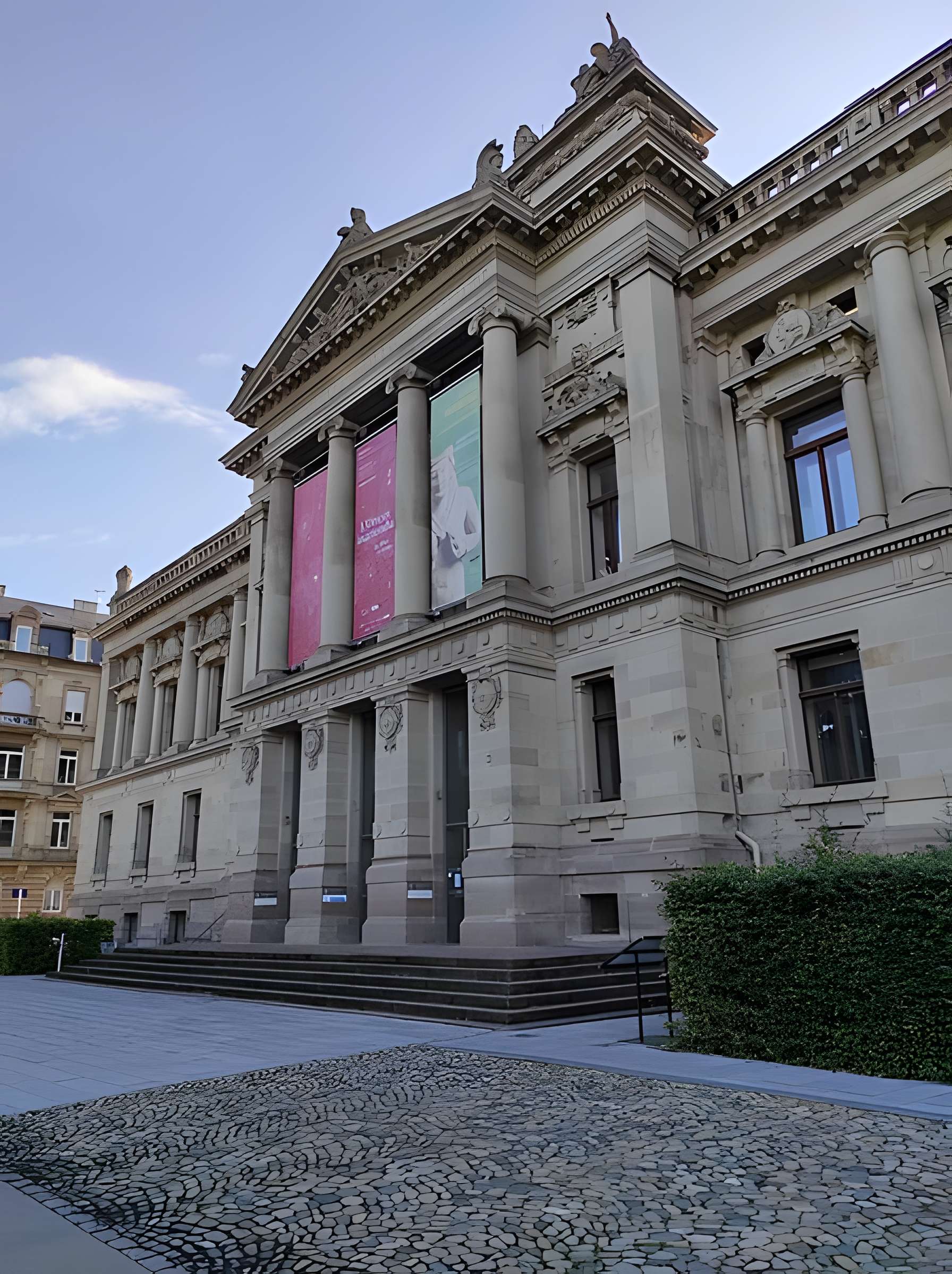 Bibliothèque nationale et universitaire de Strasbourg