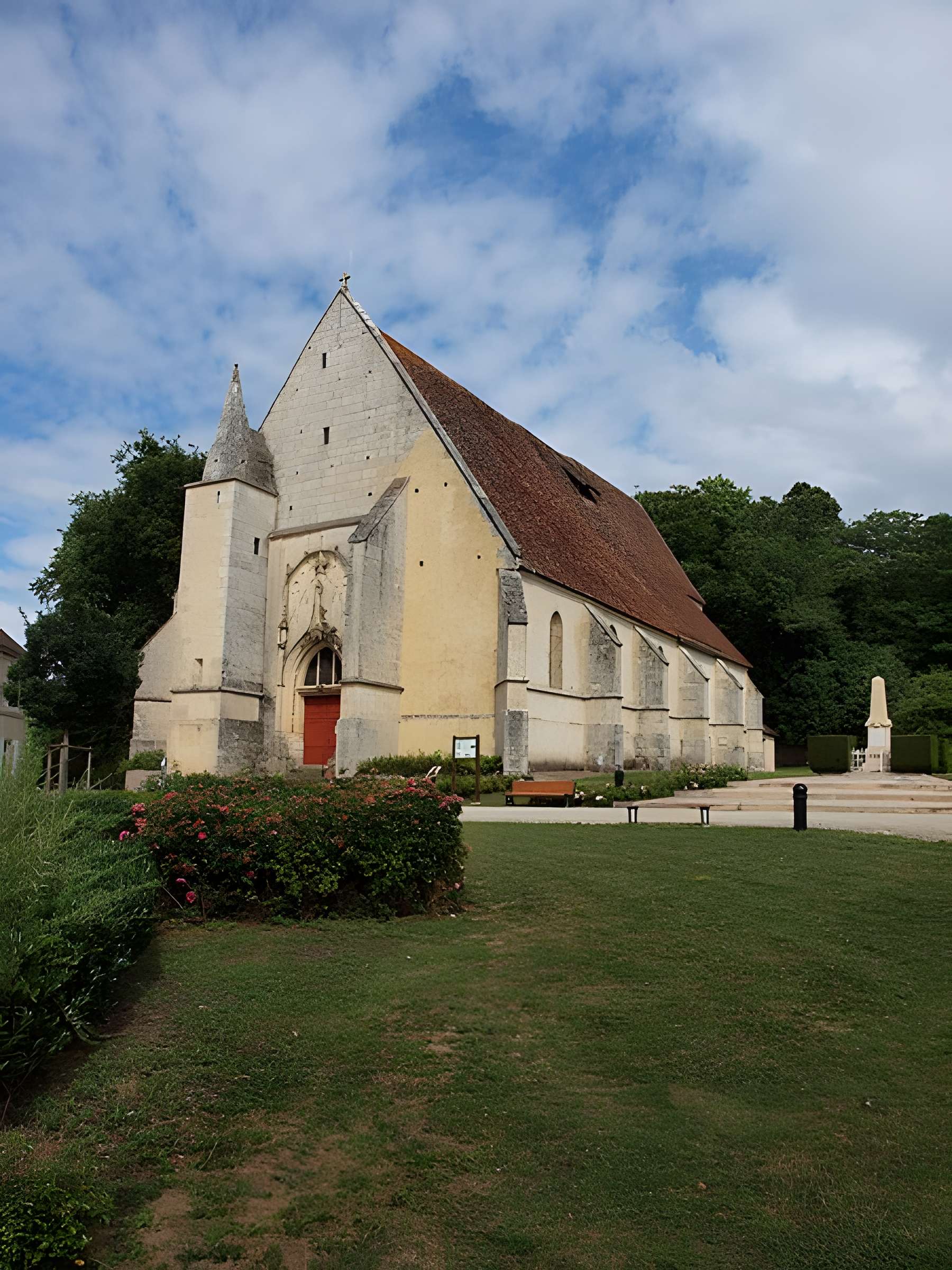 Église Saint-Pierre de Dampierre-sous-Bouhy