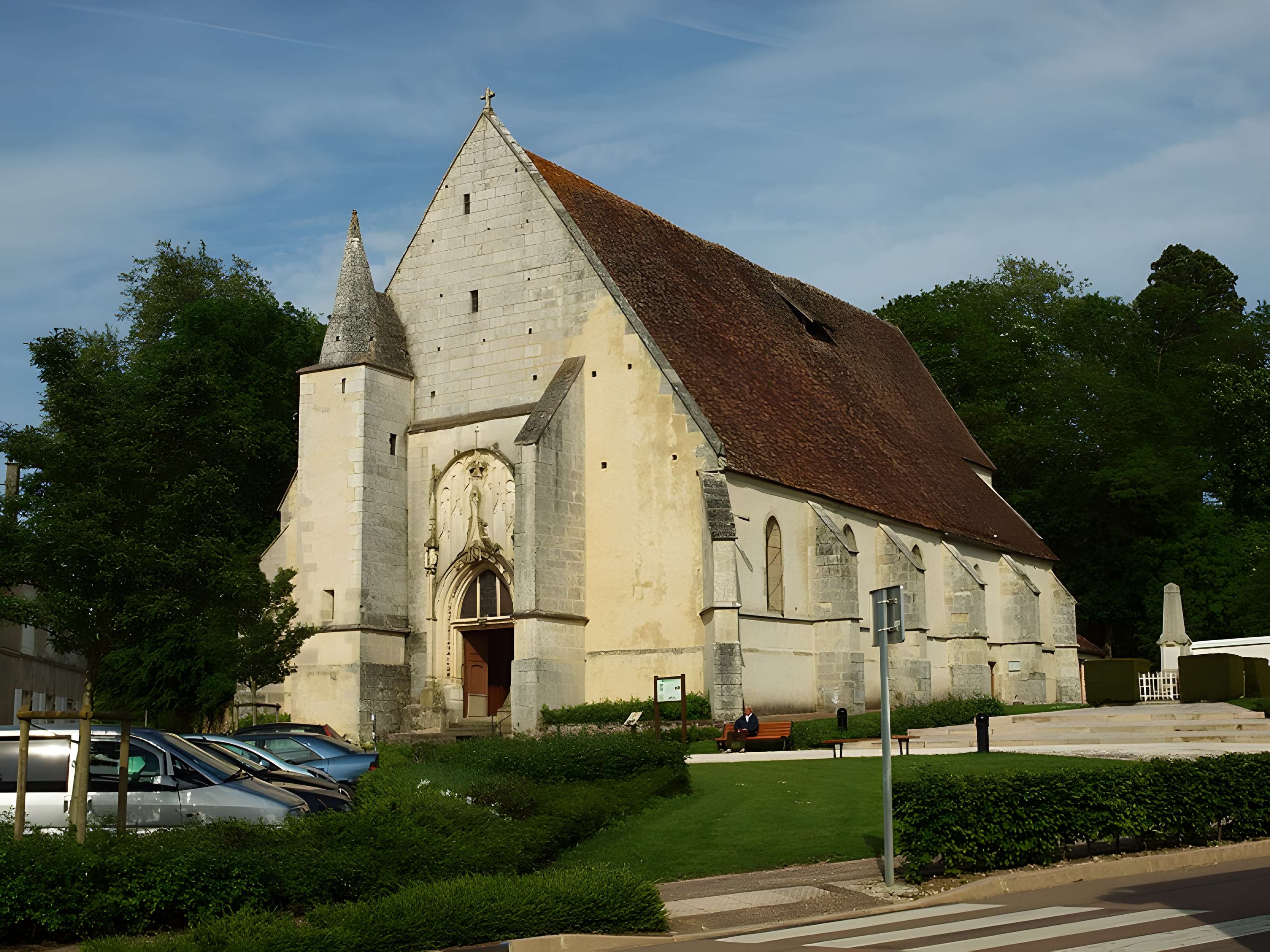 Église Saint-Pierre de Dampierre-sous-Bouhy