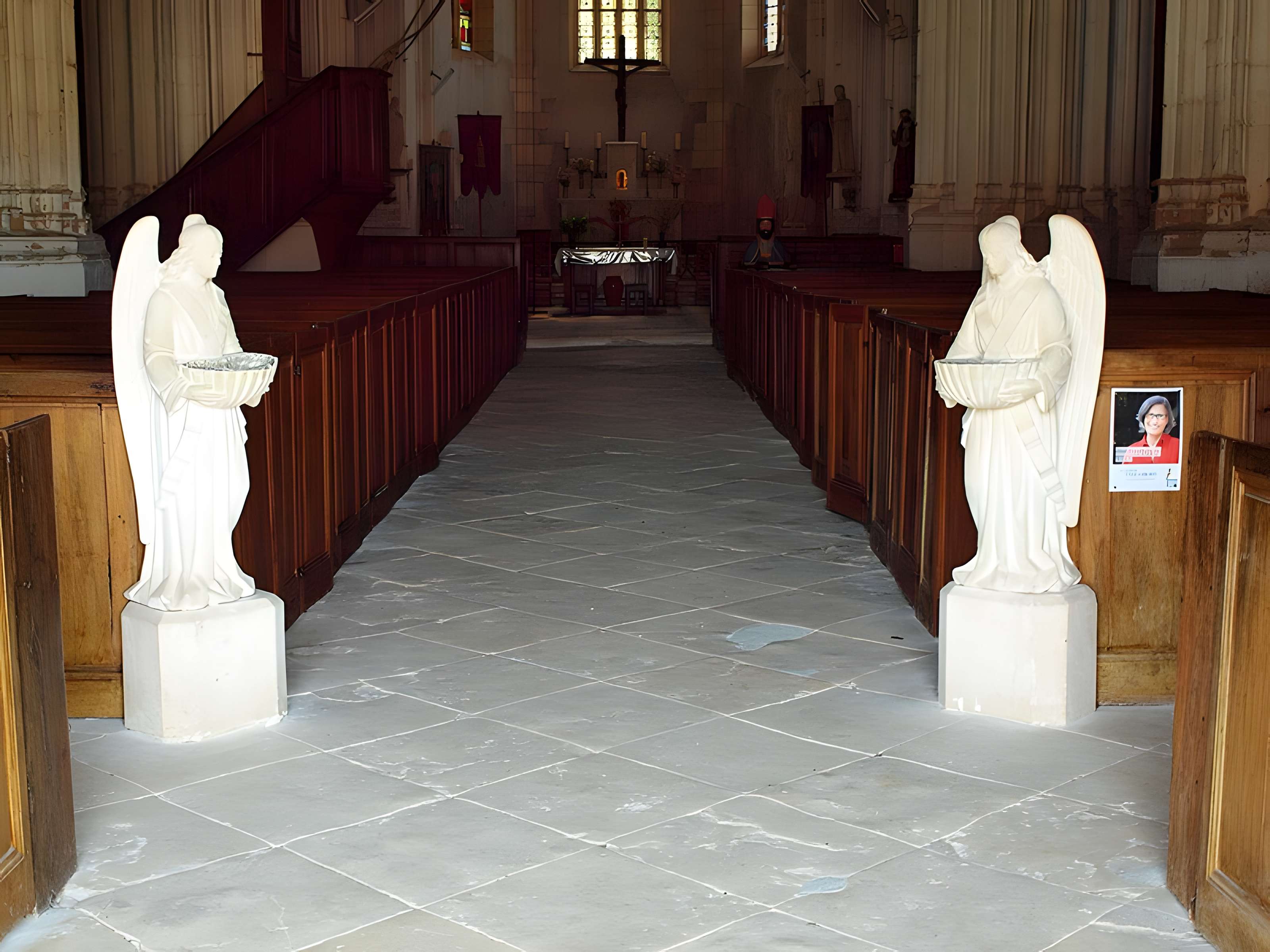 Église Saint-Pierre de Dampierre-sous-Bouhy
