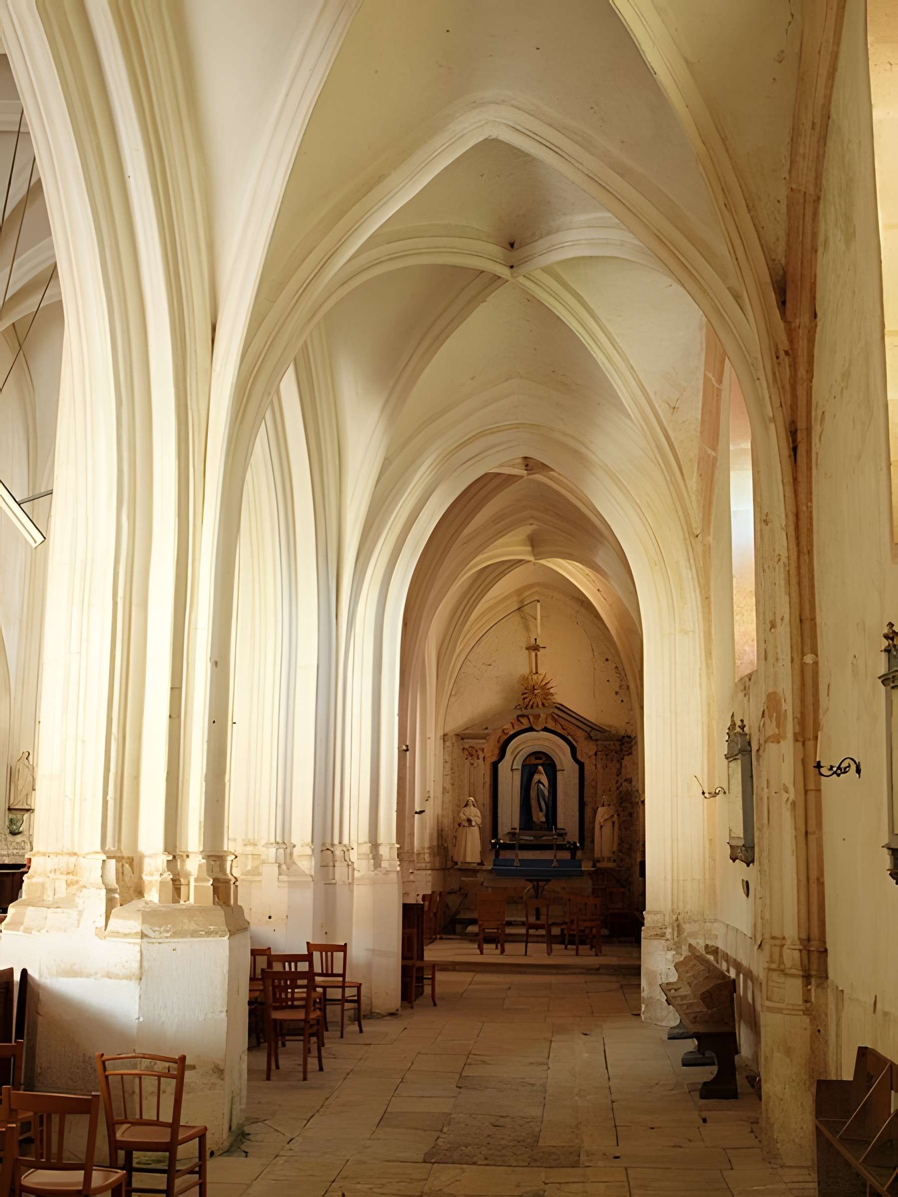 Église Saint-Pierre de Dampierre-sous-Bouhy