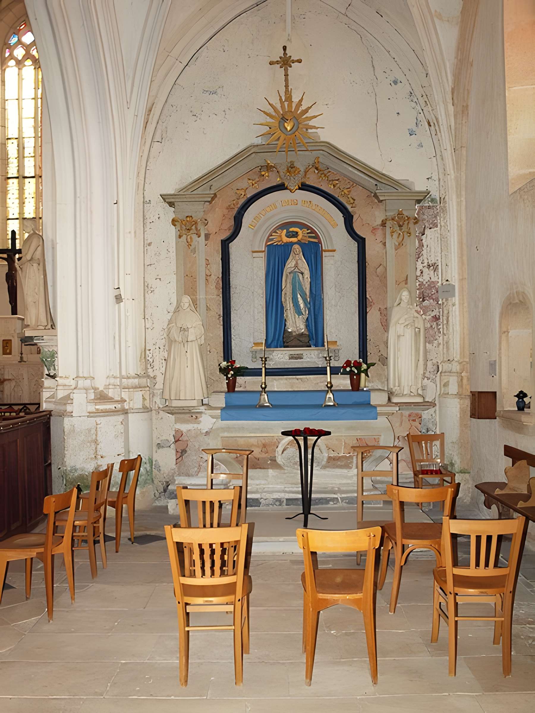 Église Saint-Pierre de Dampierre-sous-Bouhy