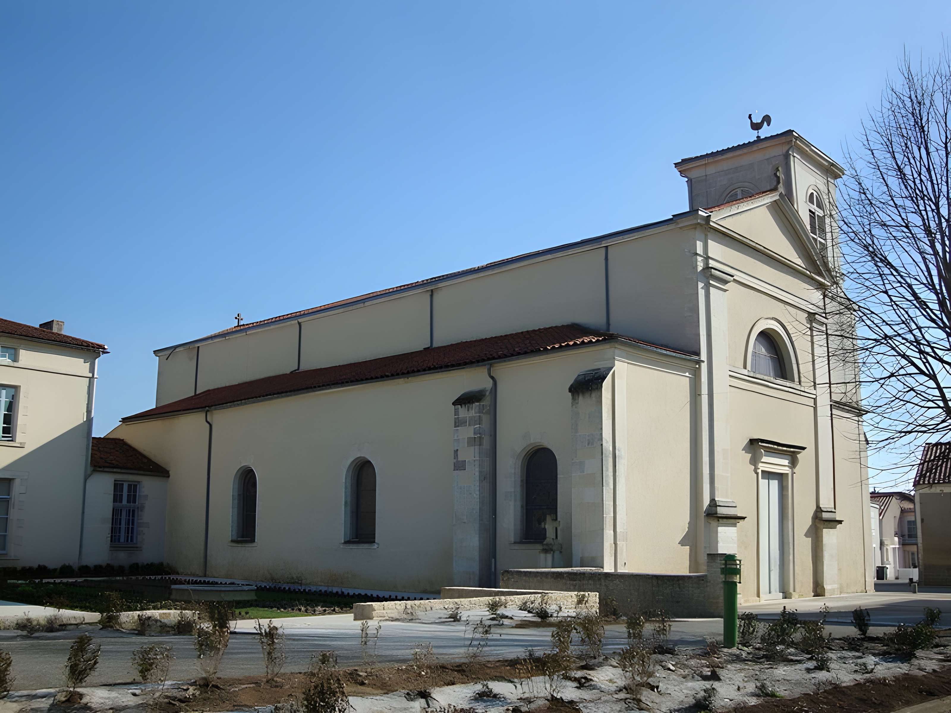 Église Saint-Pierre de Doix 