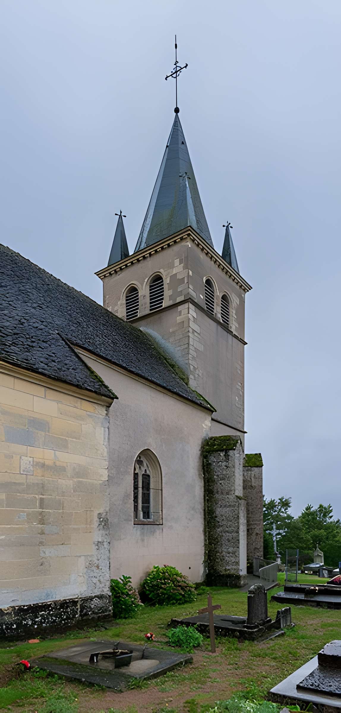 Église Saint-Pierre de Dompierre-sur-Héry
