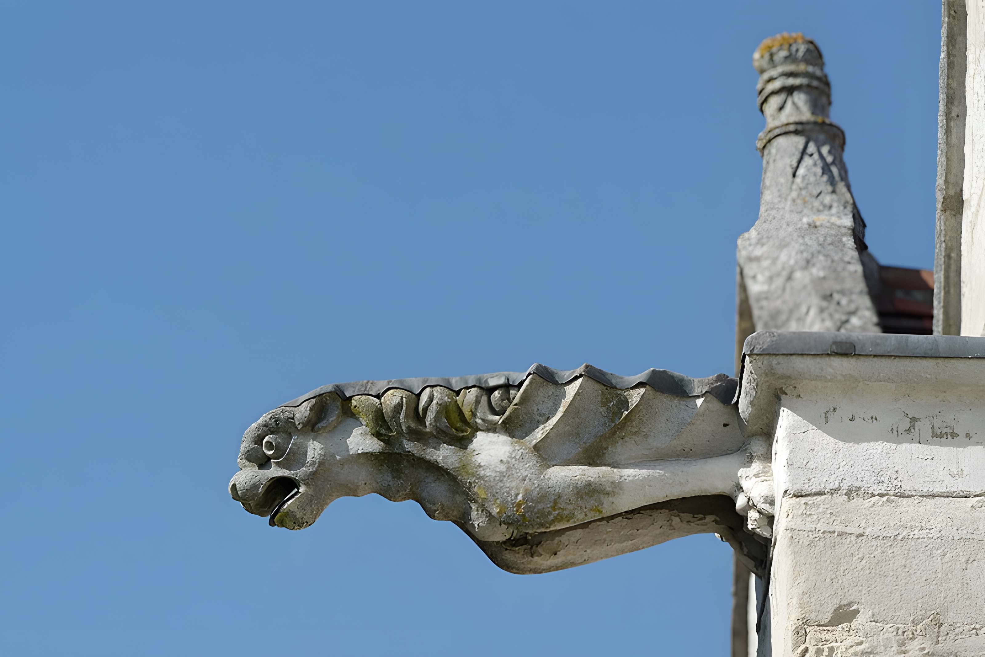 Église Saint-Pierre de Fourges