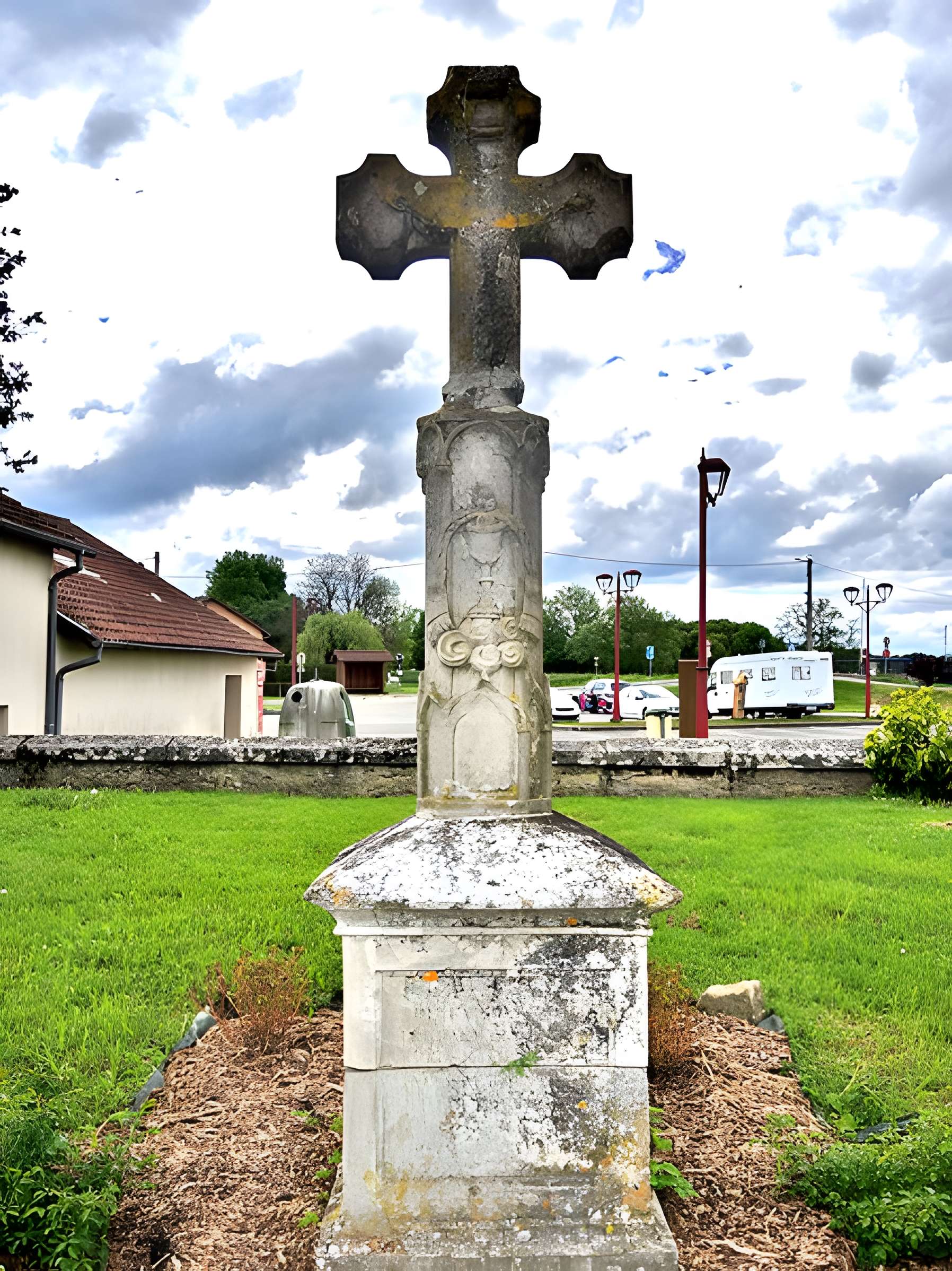 Église Saint-Pierre de Froidefontaine
