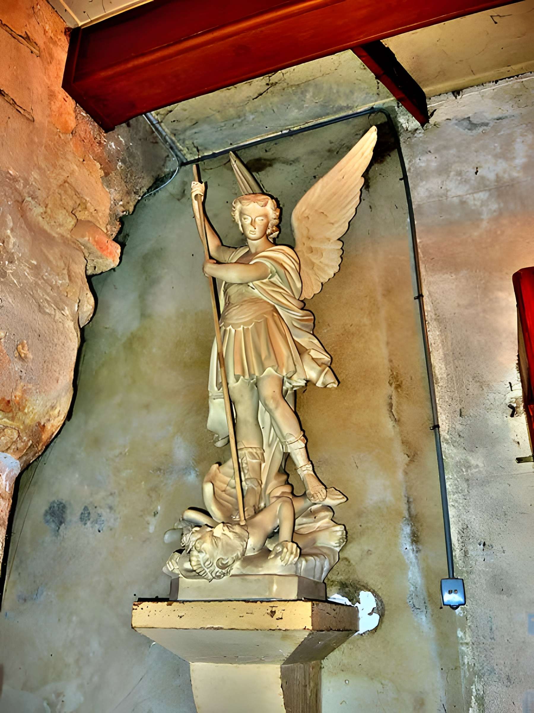 Église Saint-Pierre de Froidefontaine