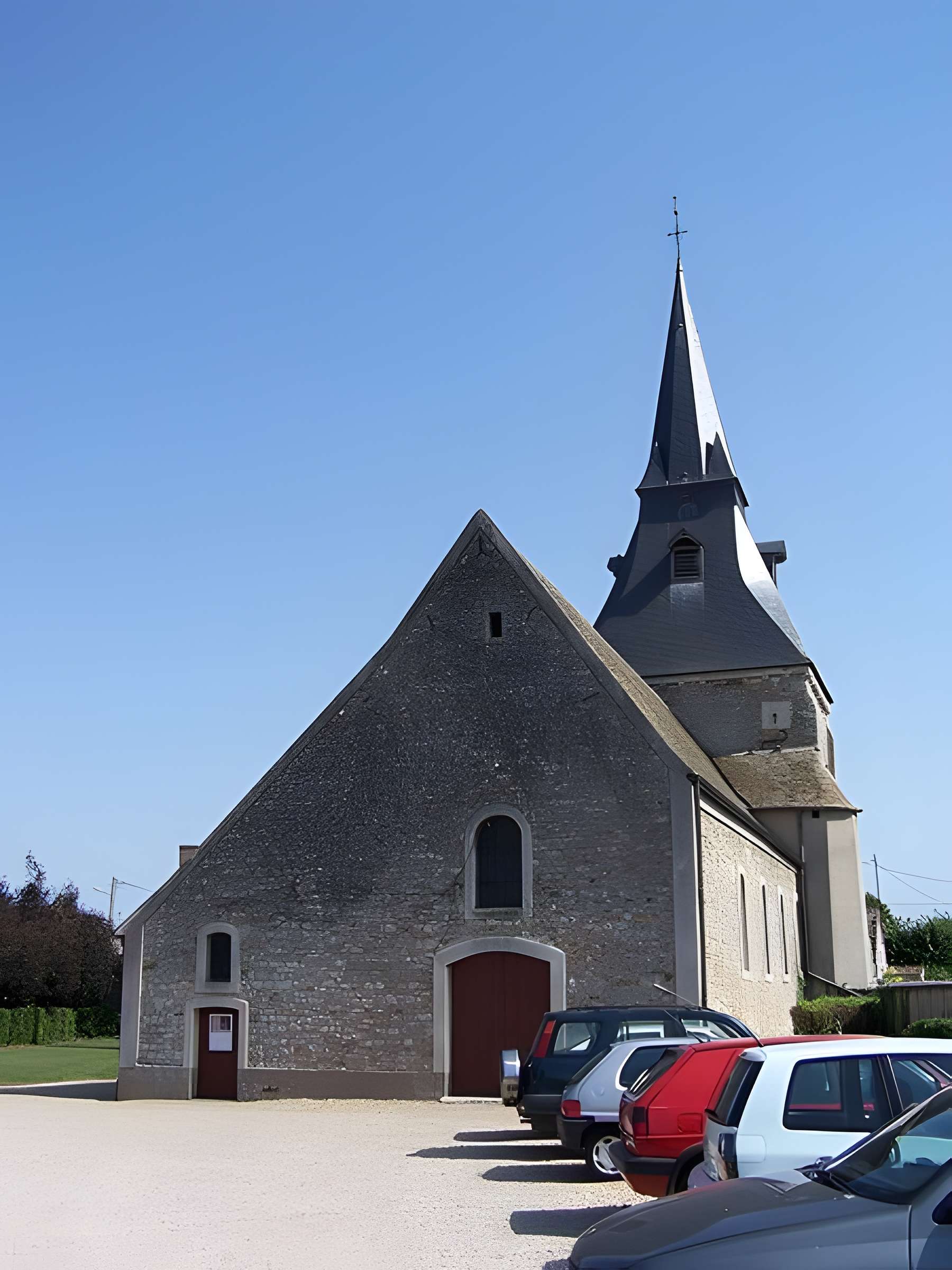 Église Saint-Pierre de Garancières 