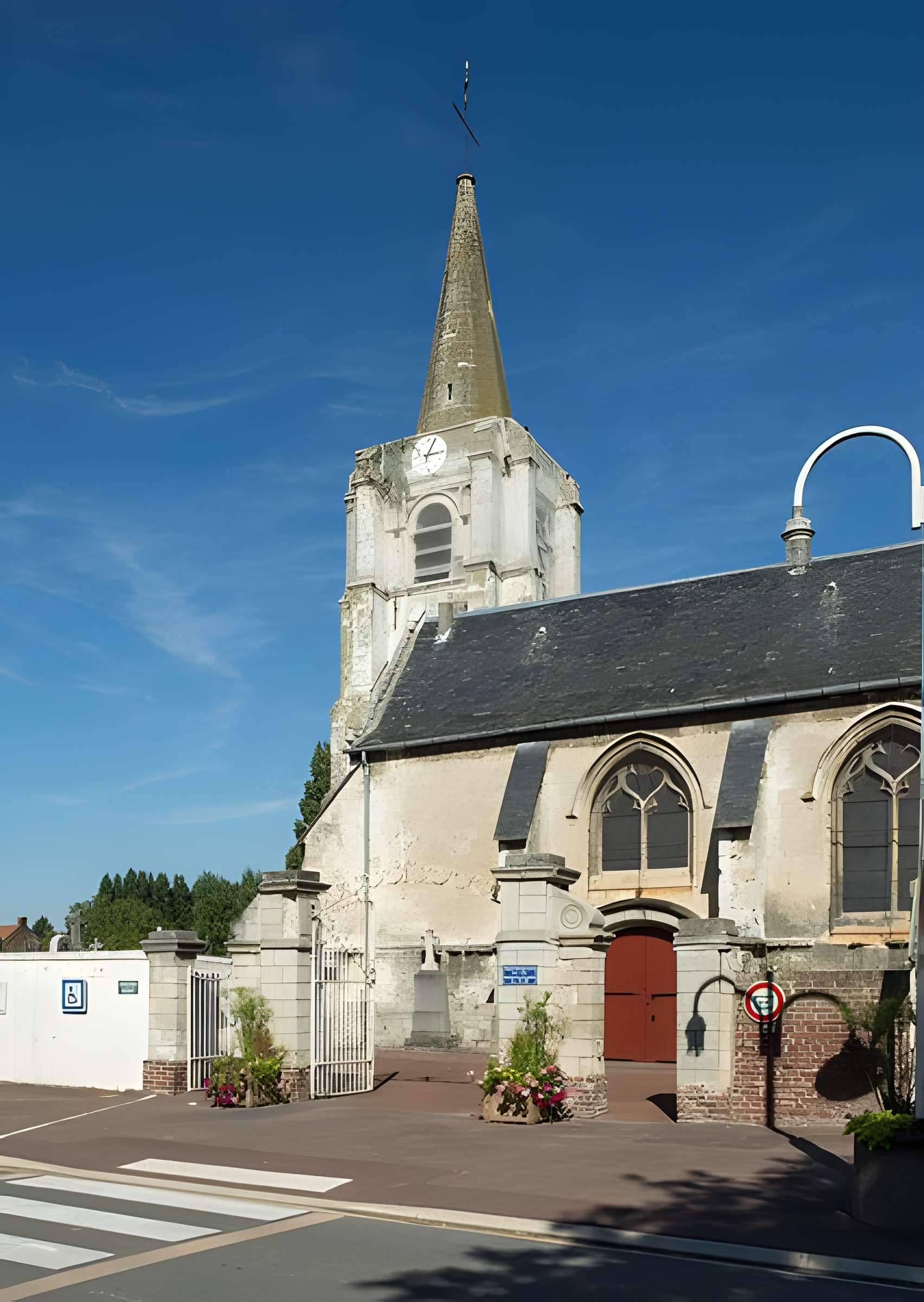 Église Saint-Pierre de Gonnehem