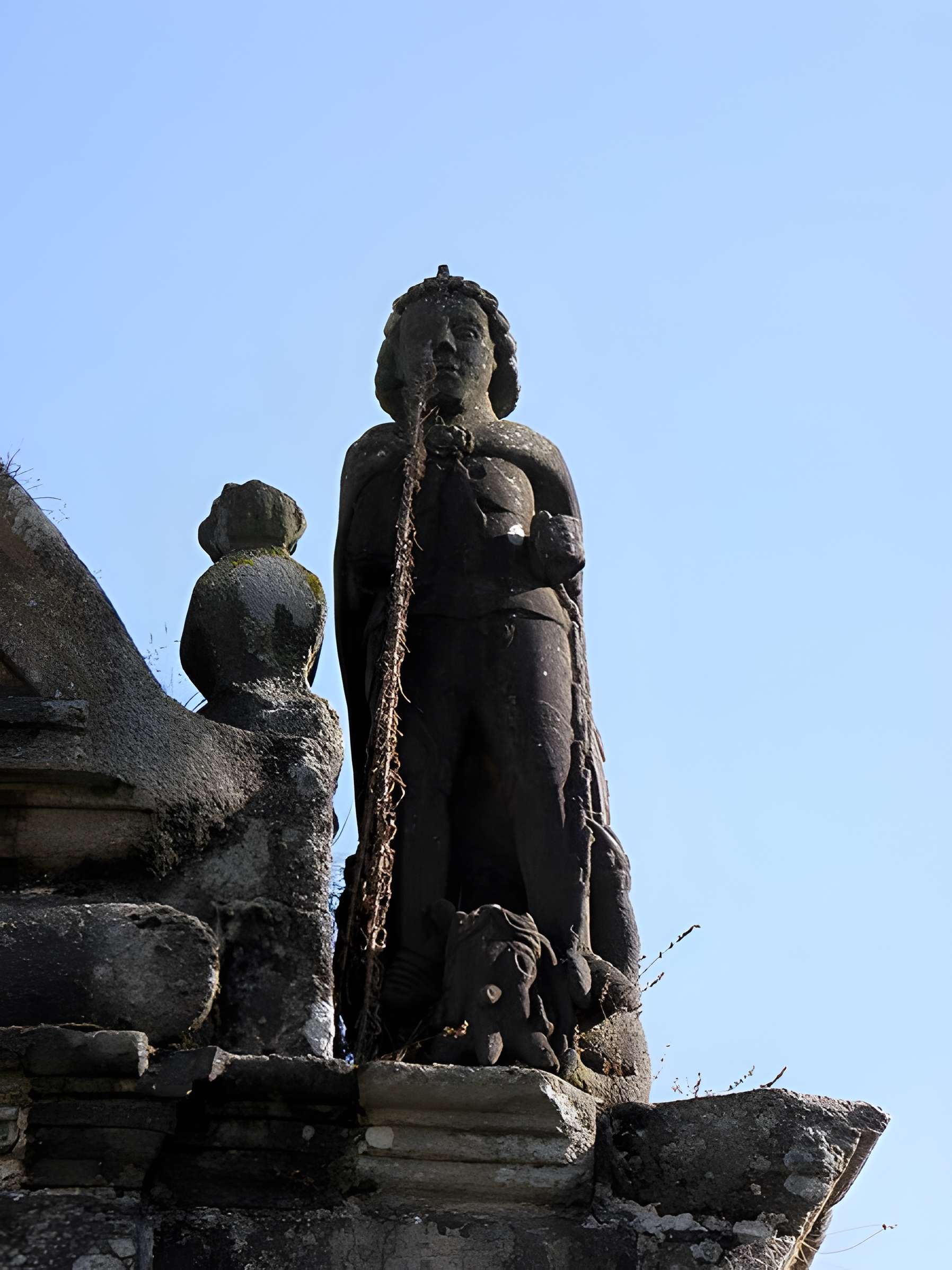 Église Saint-Pierre de Gouézec