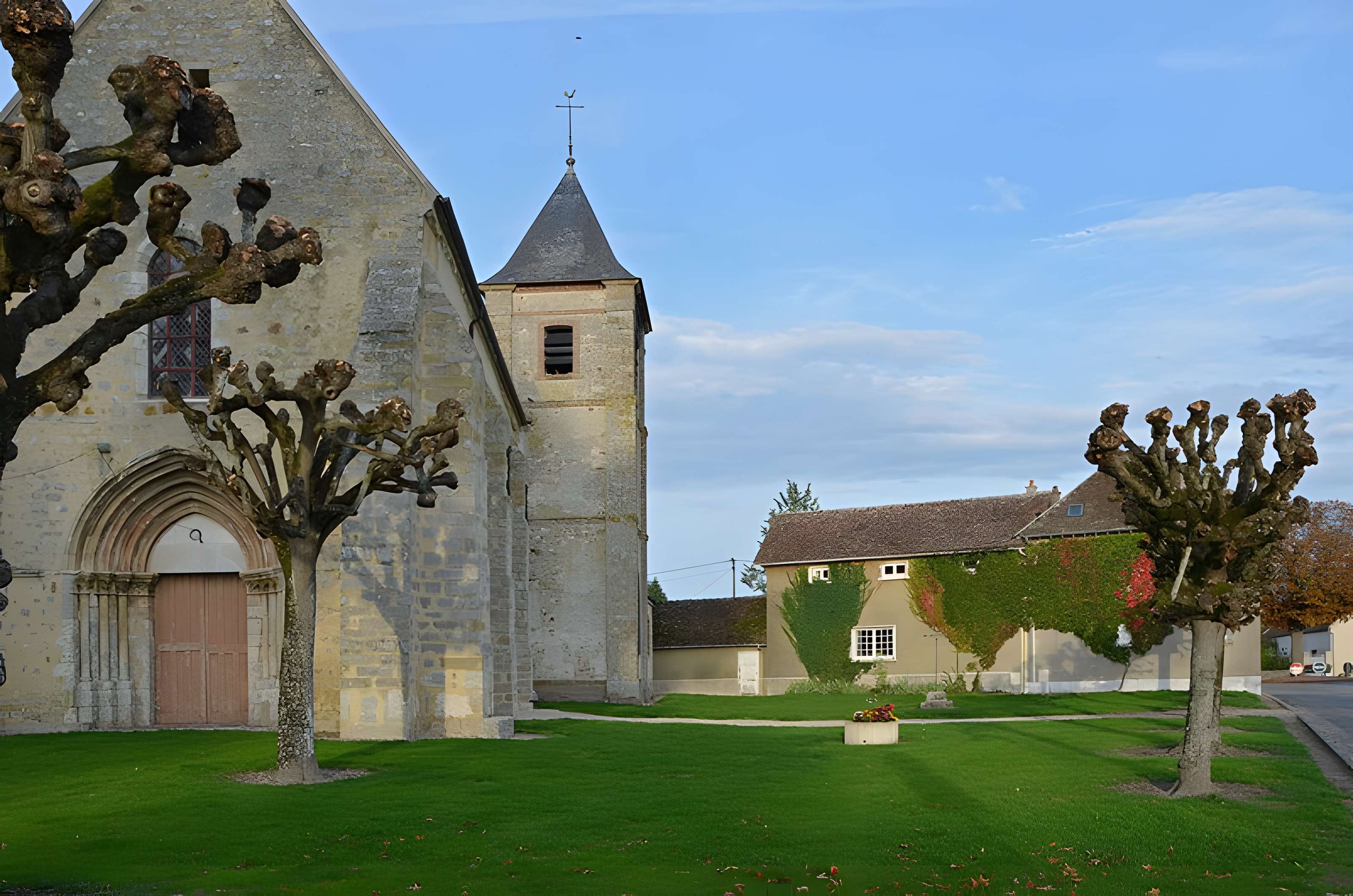 Église Saint-Pierre de Jaulnes 