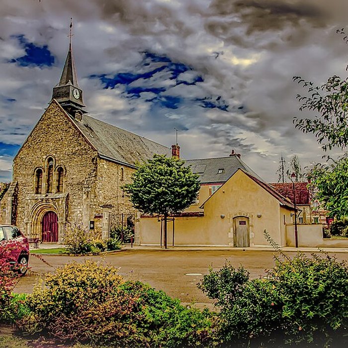 Photo de Église Saint-Pierre de Jouy-le-Potier