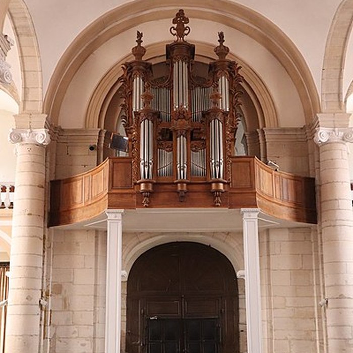 Photo de Église Saint-Pierre de Jussey