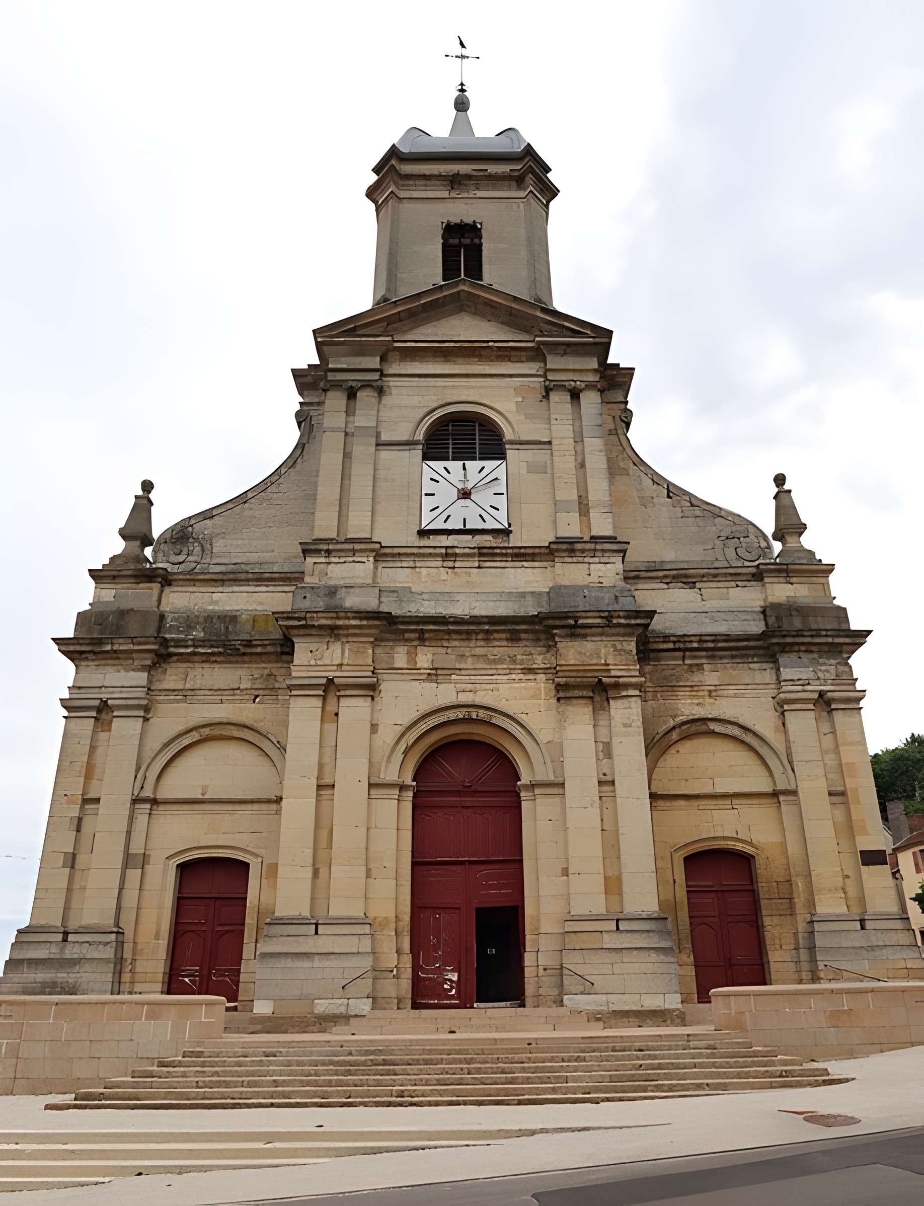 Église Saint-Pierre de Jussey