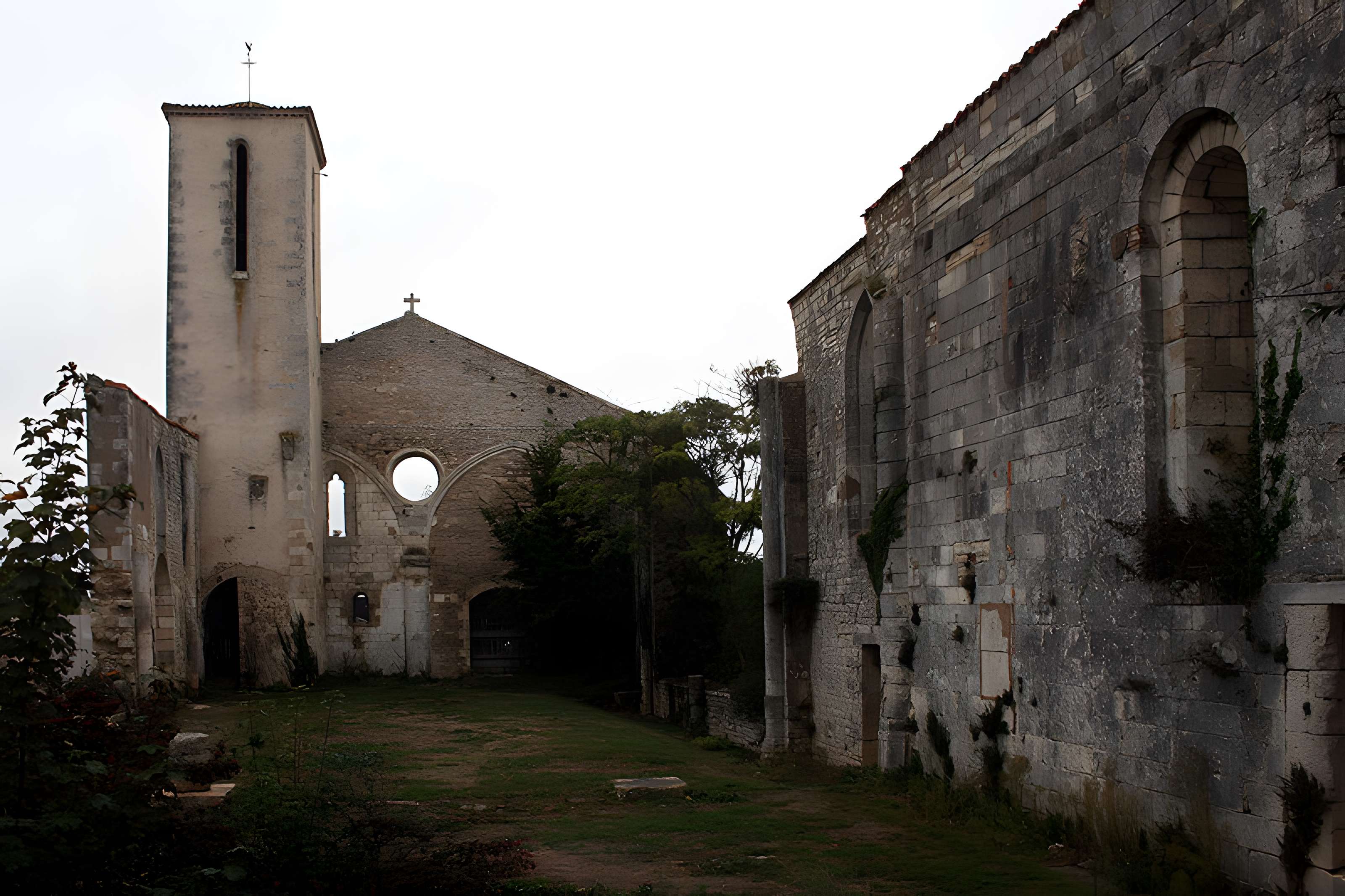 Église Saint-Pierre de Laleu