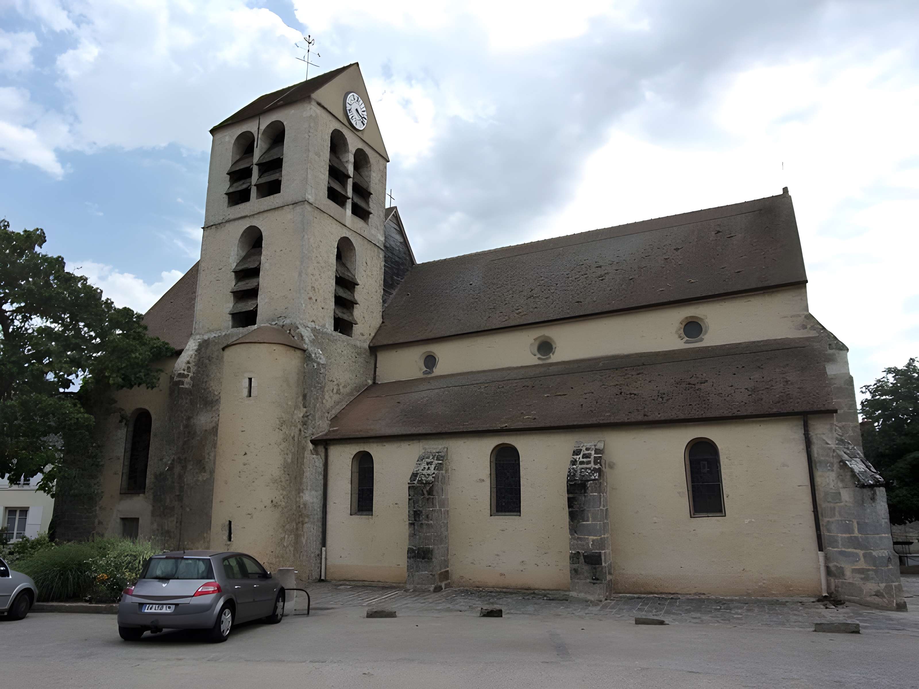 Église Saint-Pierre de Lardy