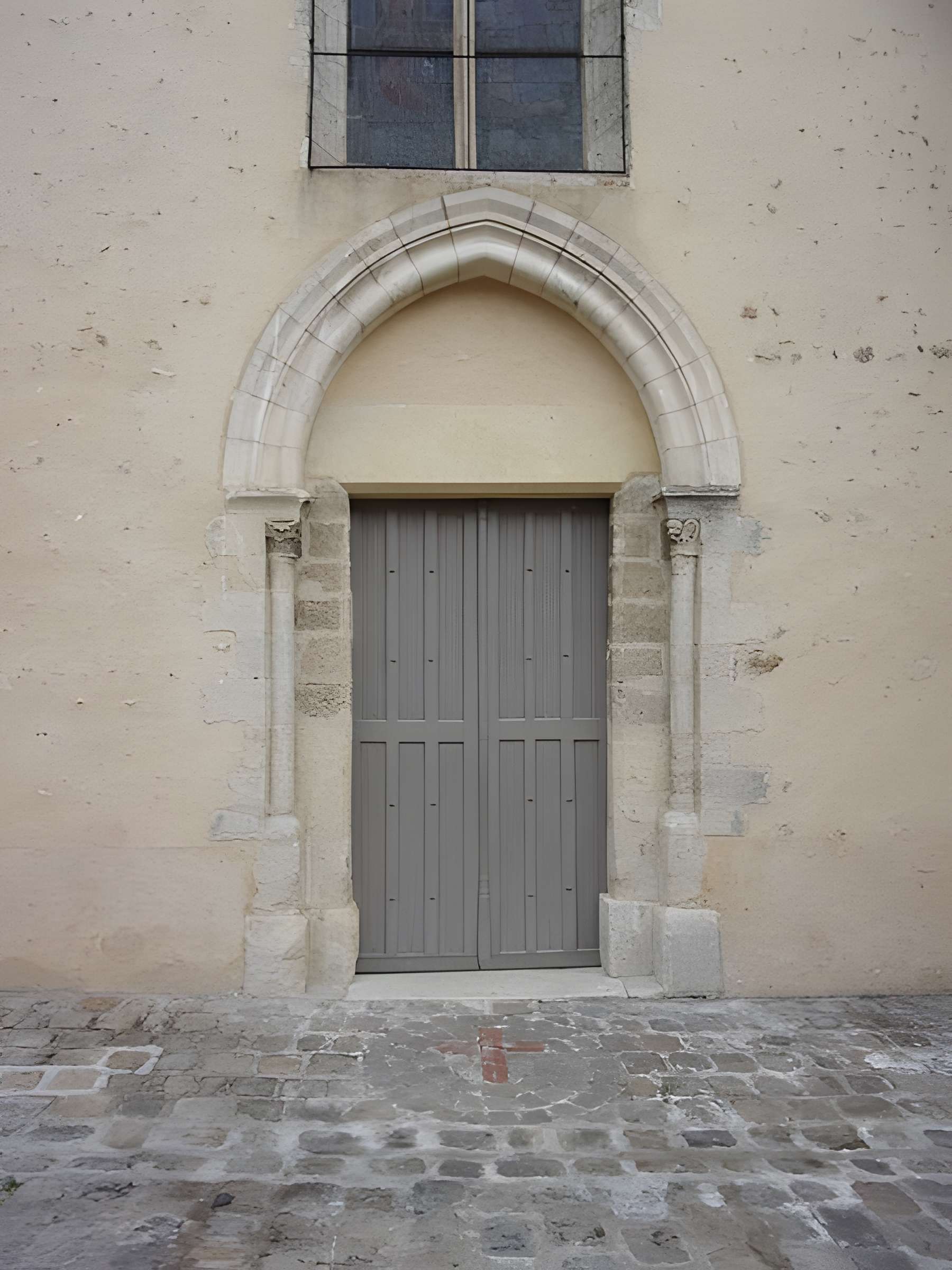 Église Saint-Pierre de Lardy