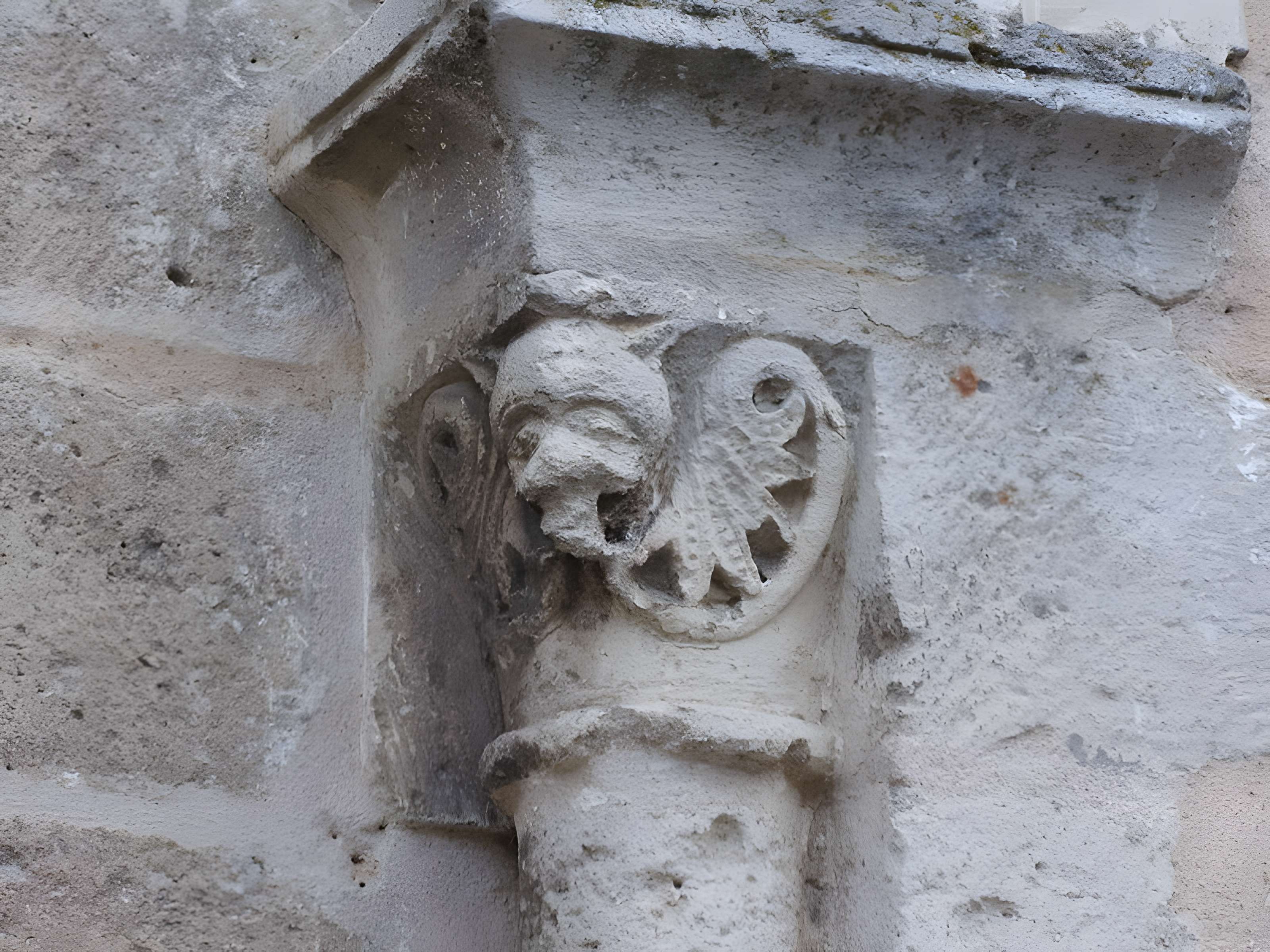 Église Saint-Pierre de Lardy