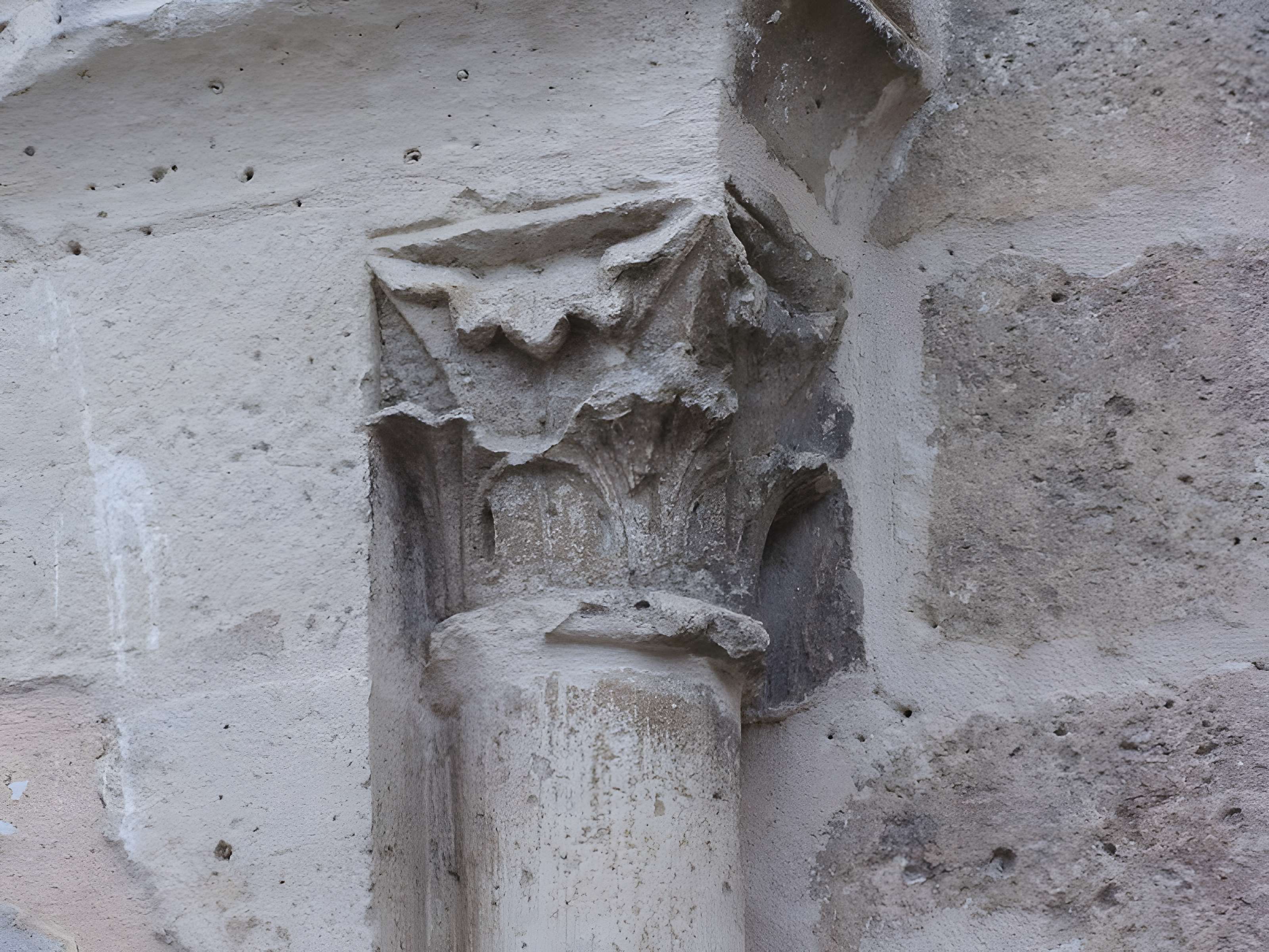 Église Saint-Pierre de Lardy