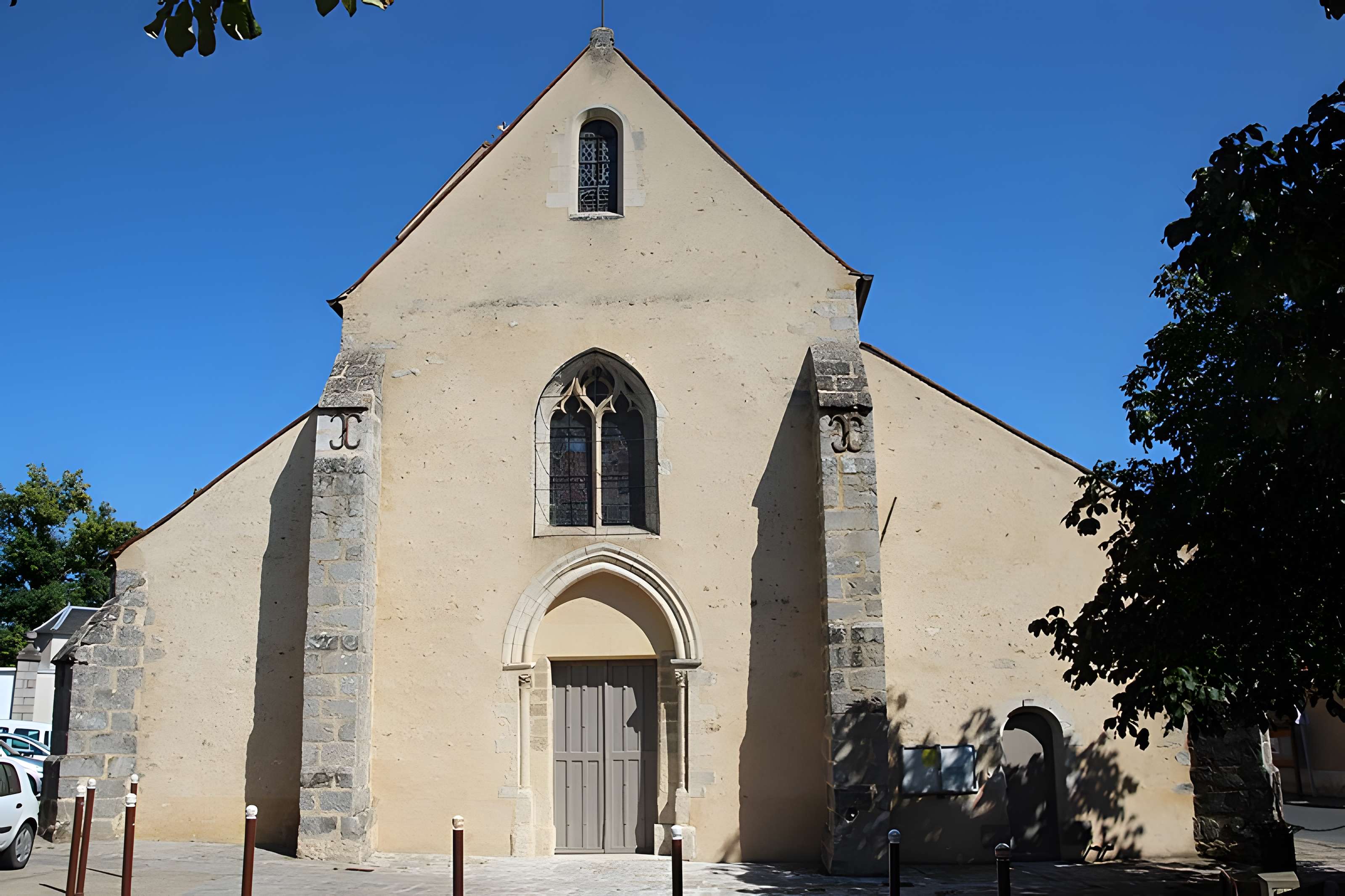 Église Saint-Pierre de Lardy