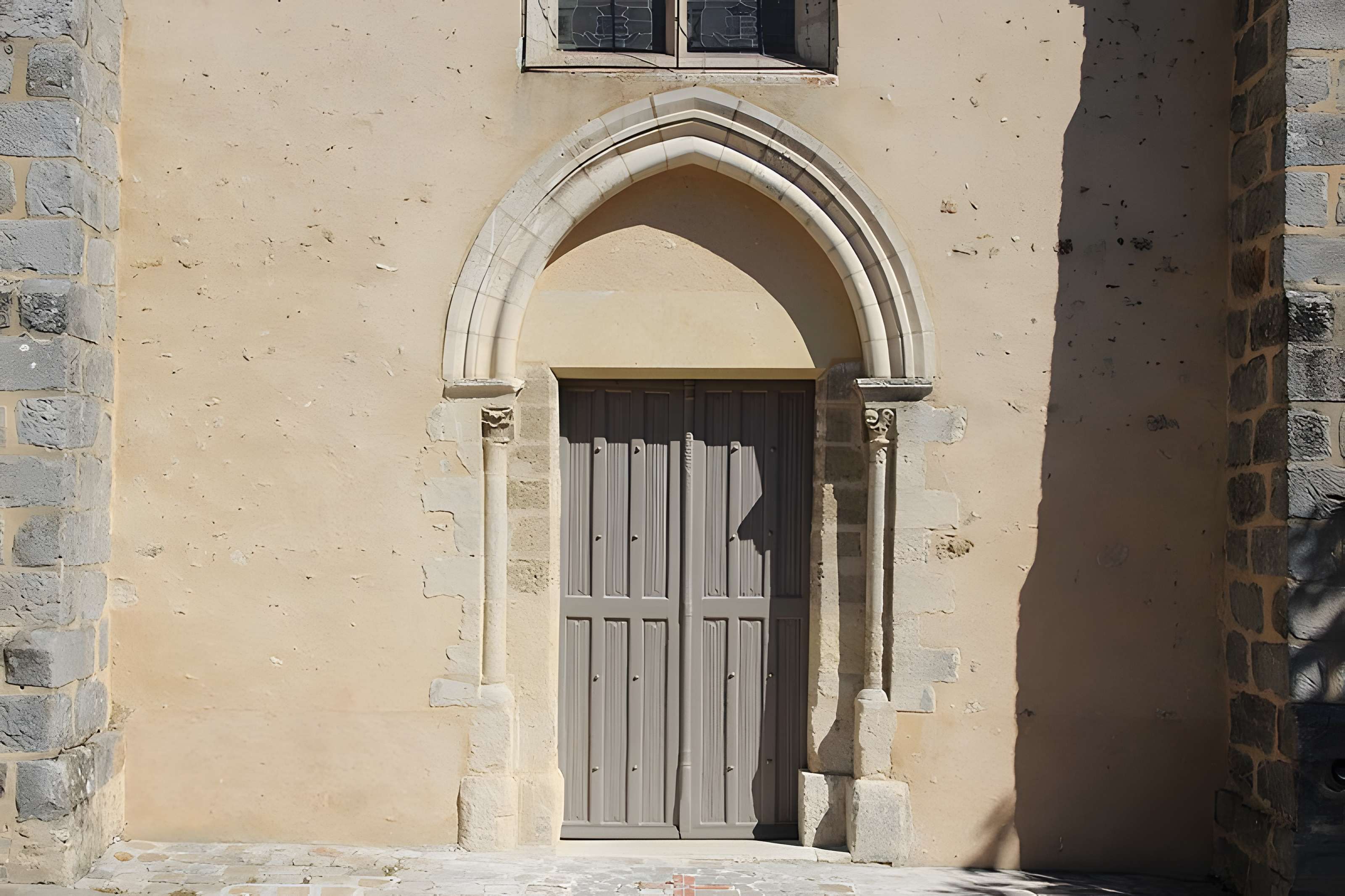 Église Saint-Pierre de Lardy