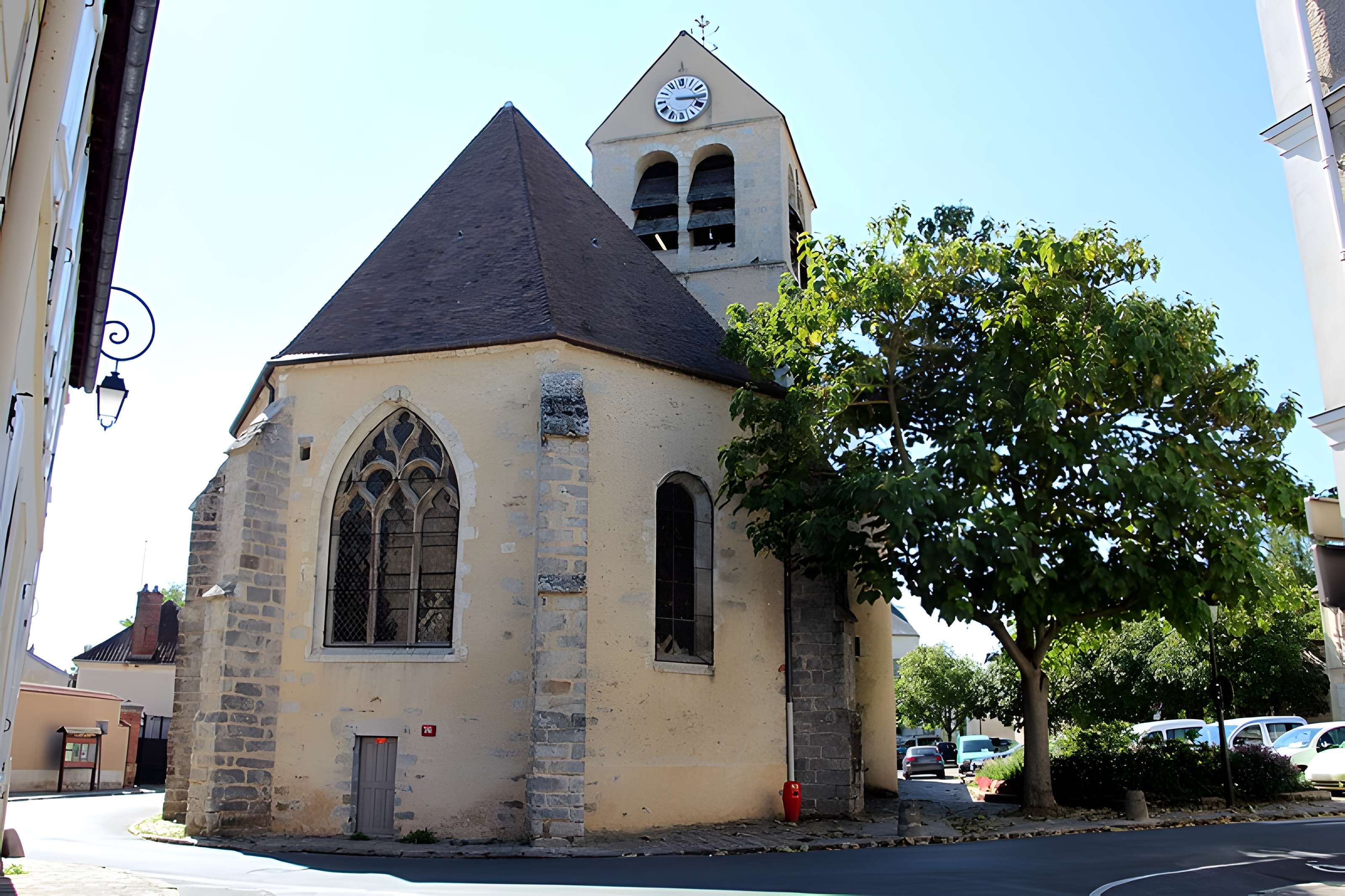 Église Saint-Pierre de Lardy