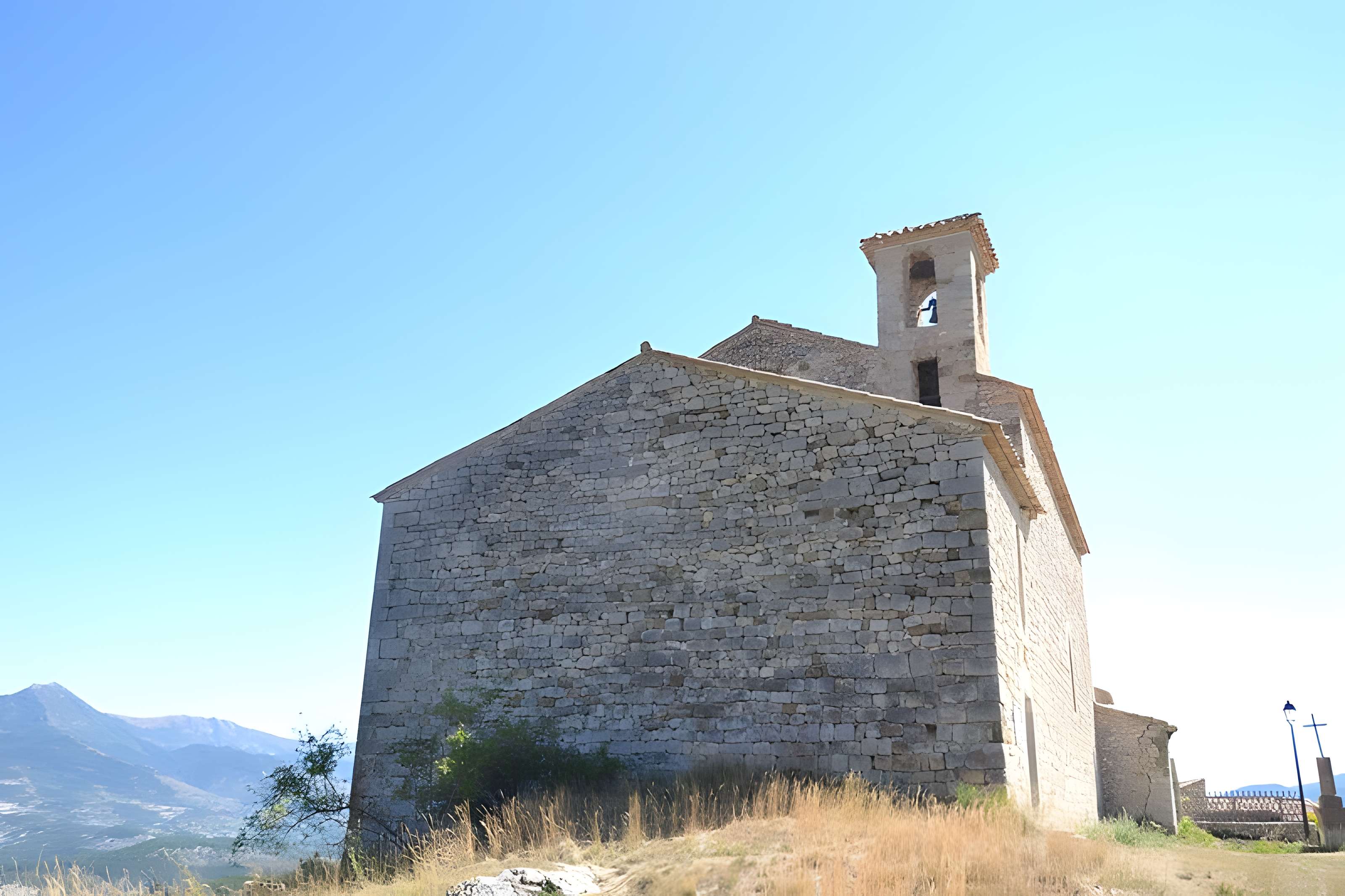 Église Saint-Pierre de Lemps