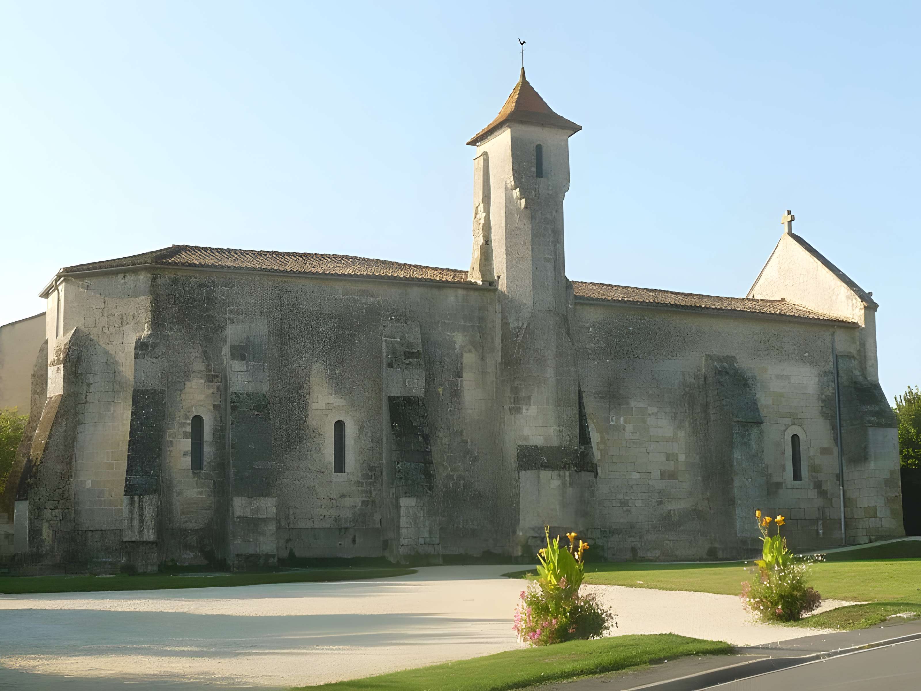 Église Saint-Pierre de Linars