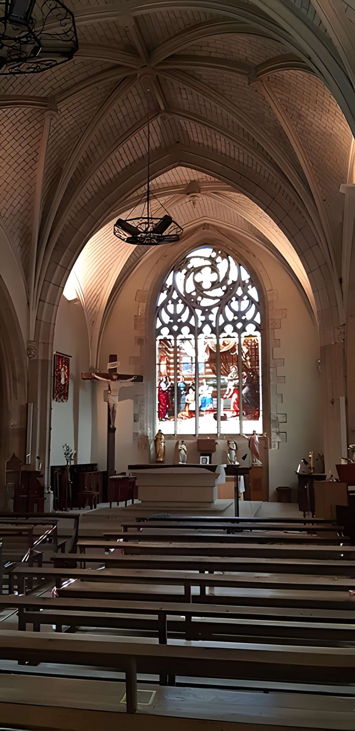 Église Saint-Pierre de Locoal-Mendon