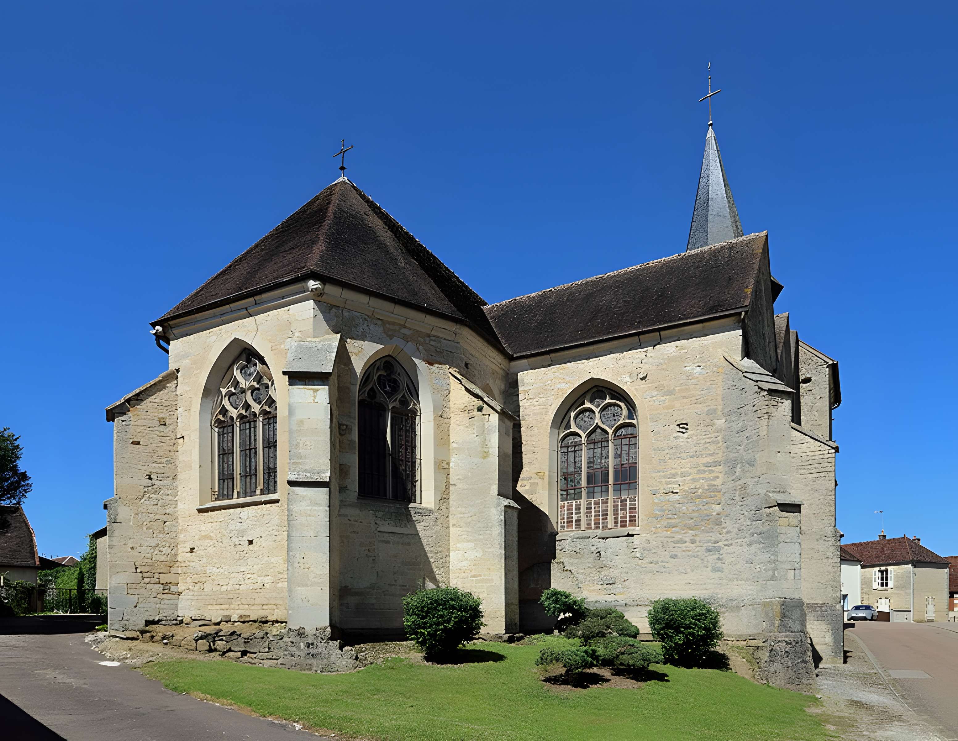 Église Saint-Pierre de Longpré-le-Sec