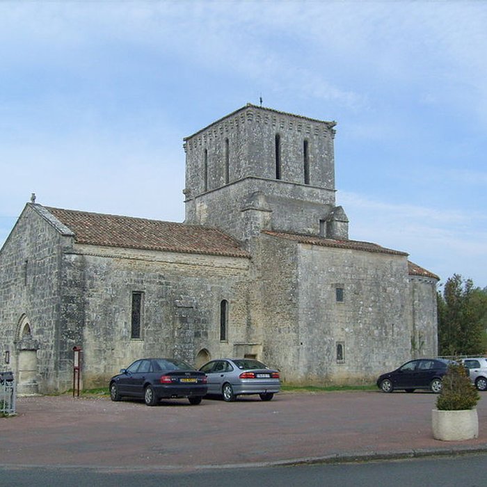Photo de Église Saint-Pierre de Lussant