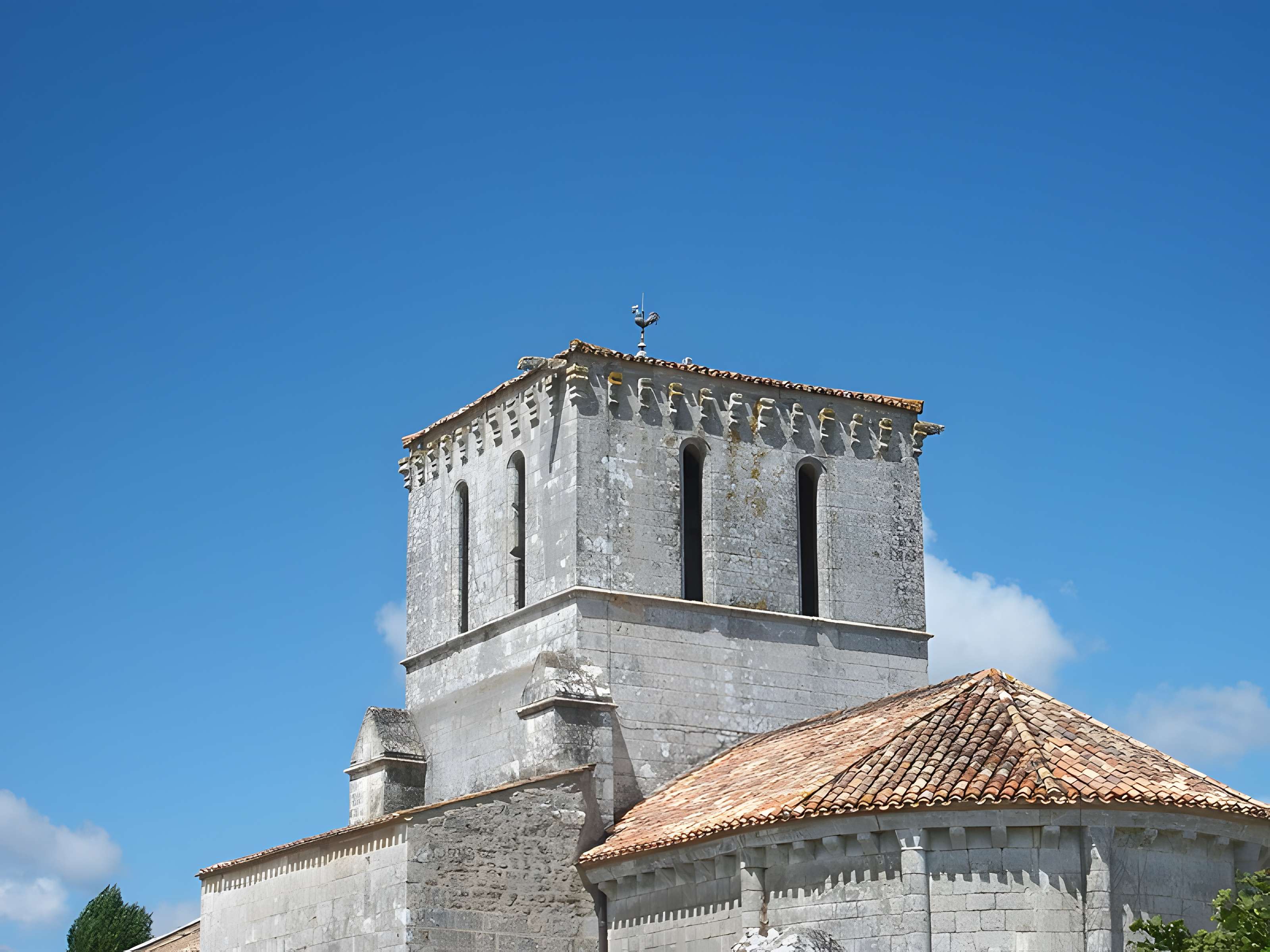 Église Saint-Pierre de Lussant