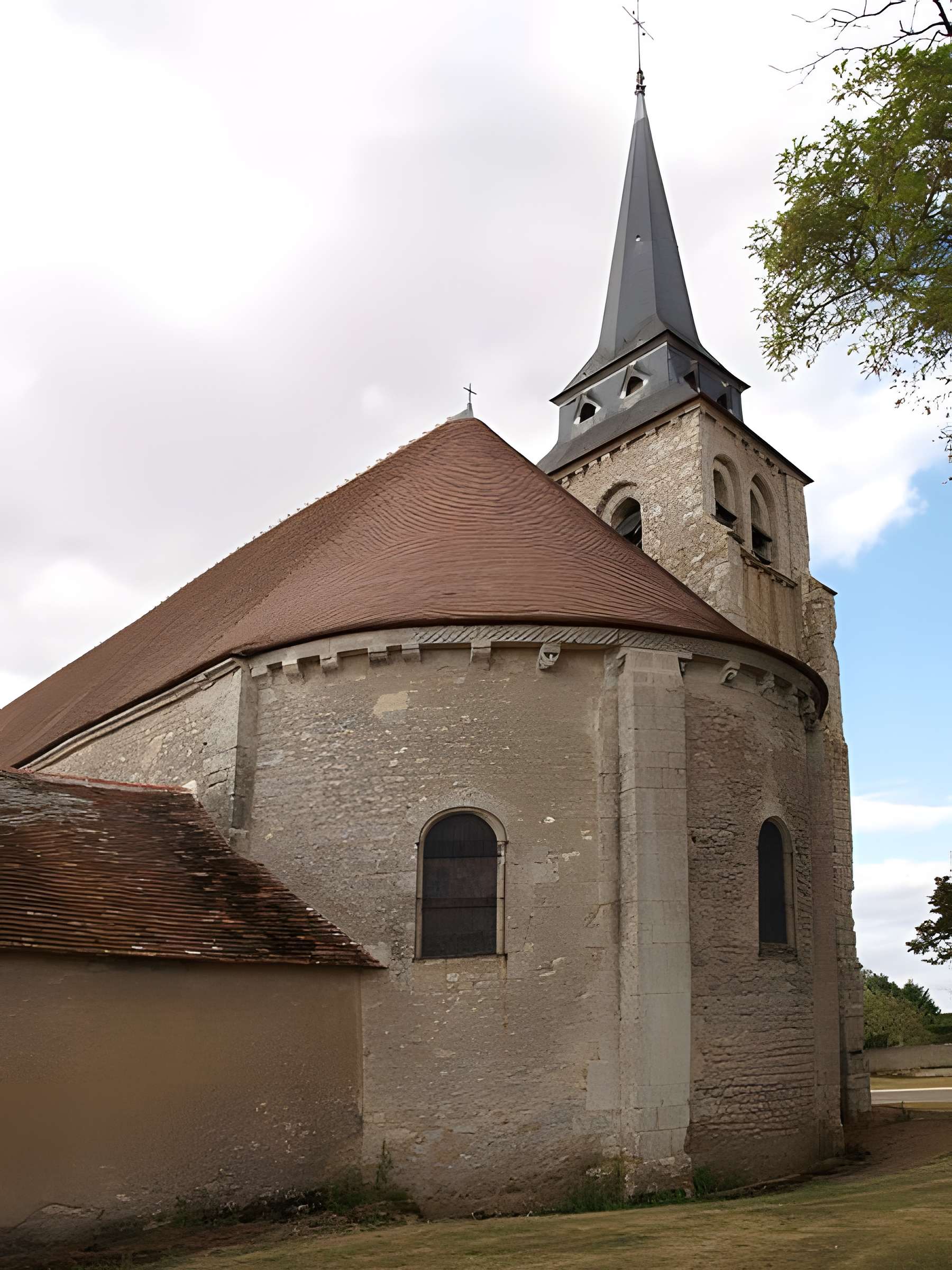 Église Saint-Pierre de Lutz-en-Dunois 