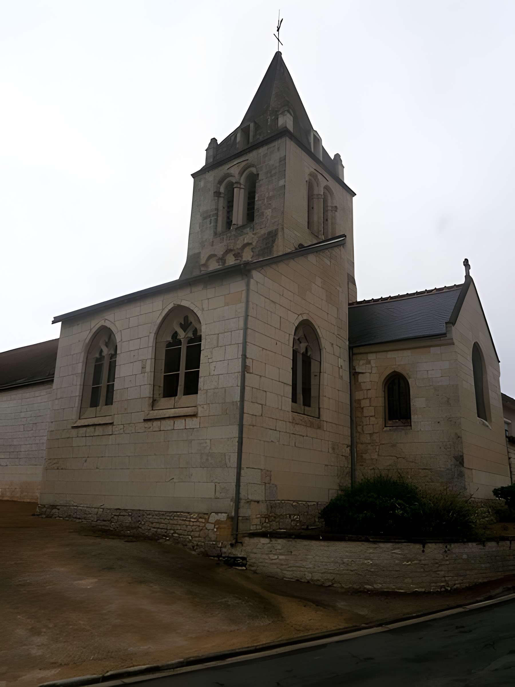 Église Saint-Pierre de Marcay 