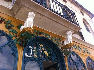 Photo de Café des Chiens Blancs à Laignes