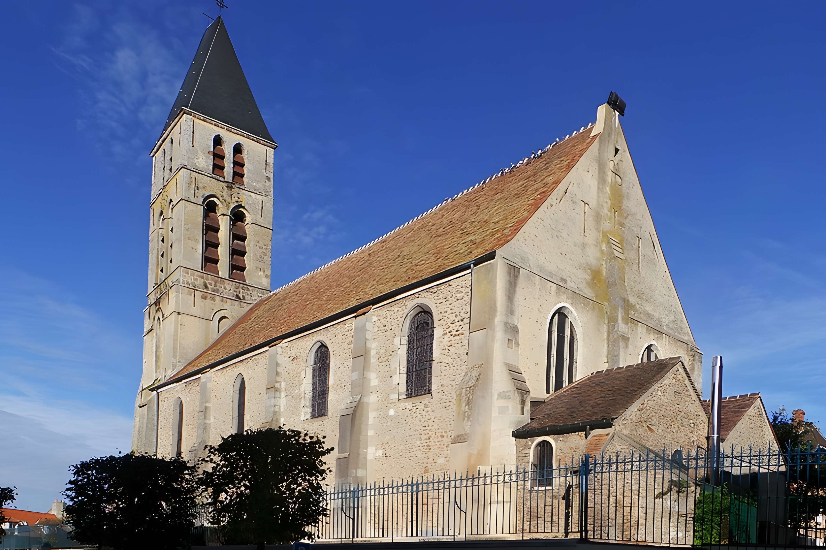 Église Saint-Pierre de Mennecy