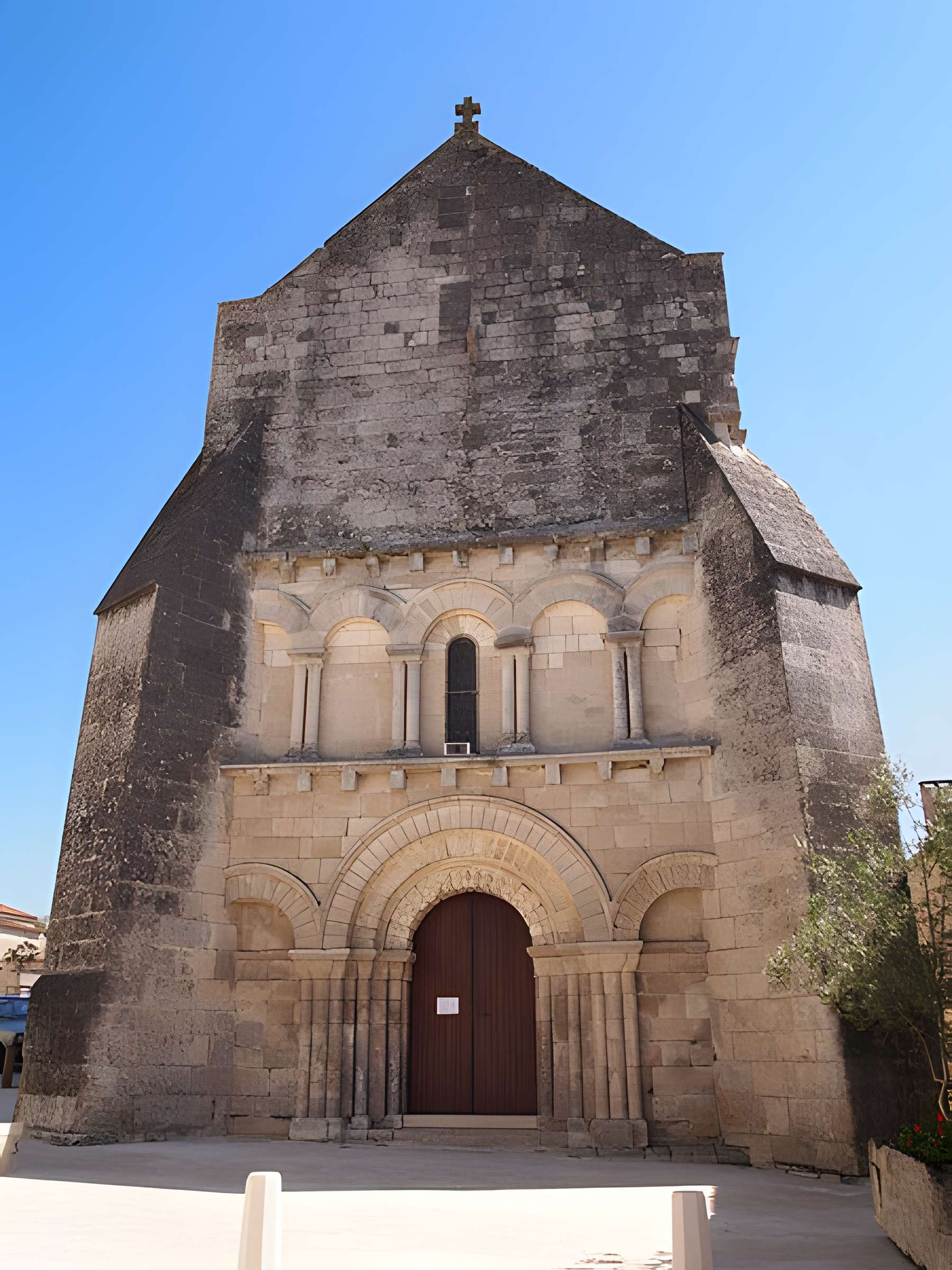 Église Saint-Pierre de Mérignac